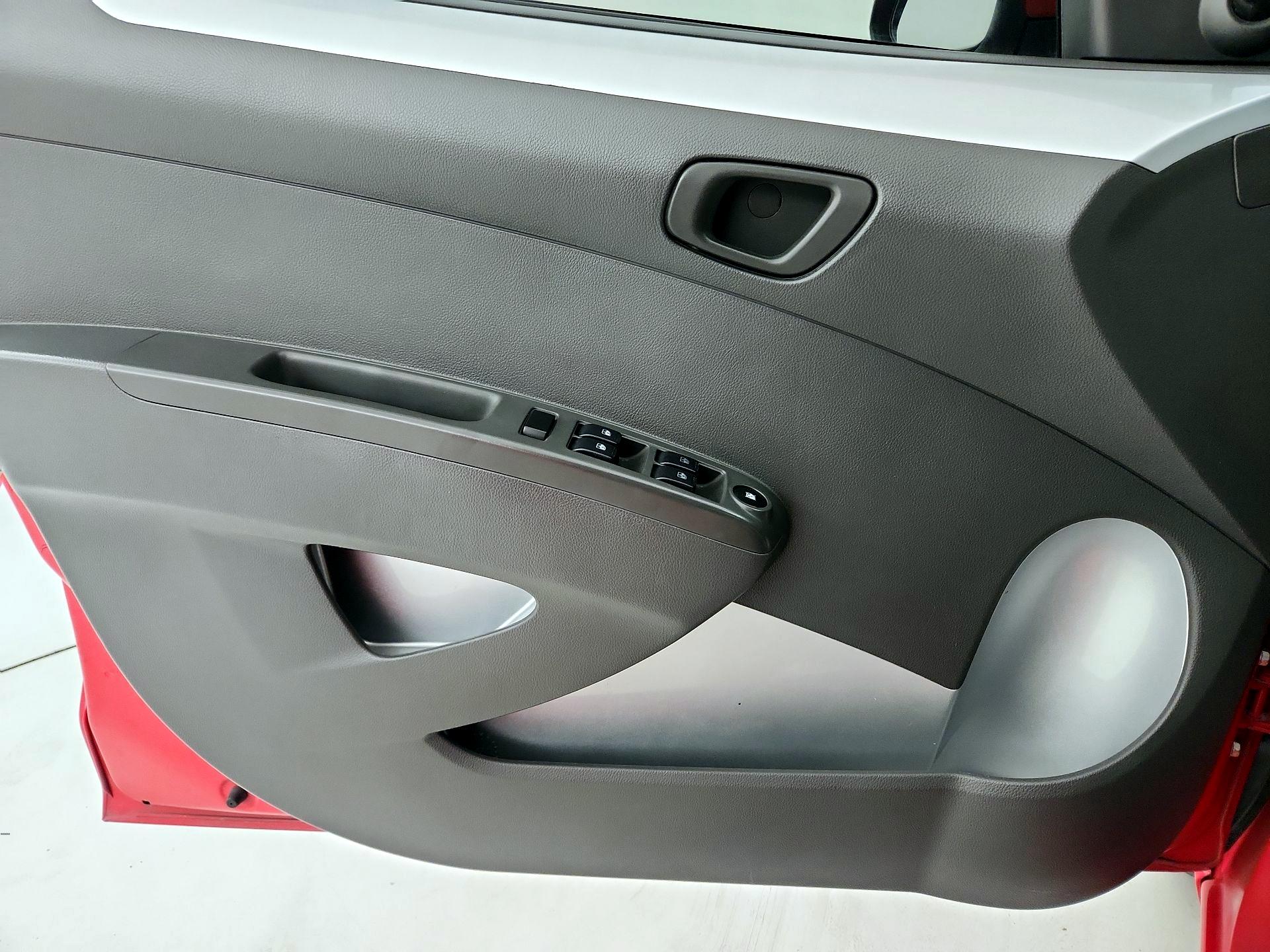 Thumbnail: 2014 Chevrolet Spark - 12