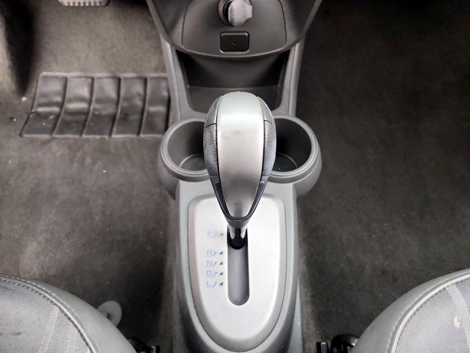 Thumbnail: 2014 Chevrolet Spark - 16
