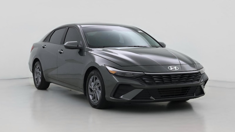 2024 Hyundai Elantra SEL Hero Image