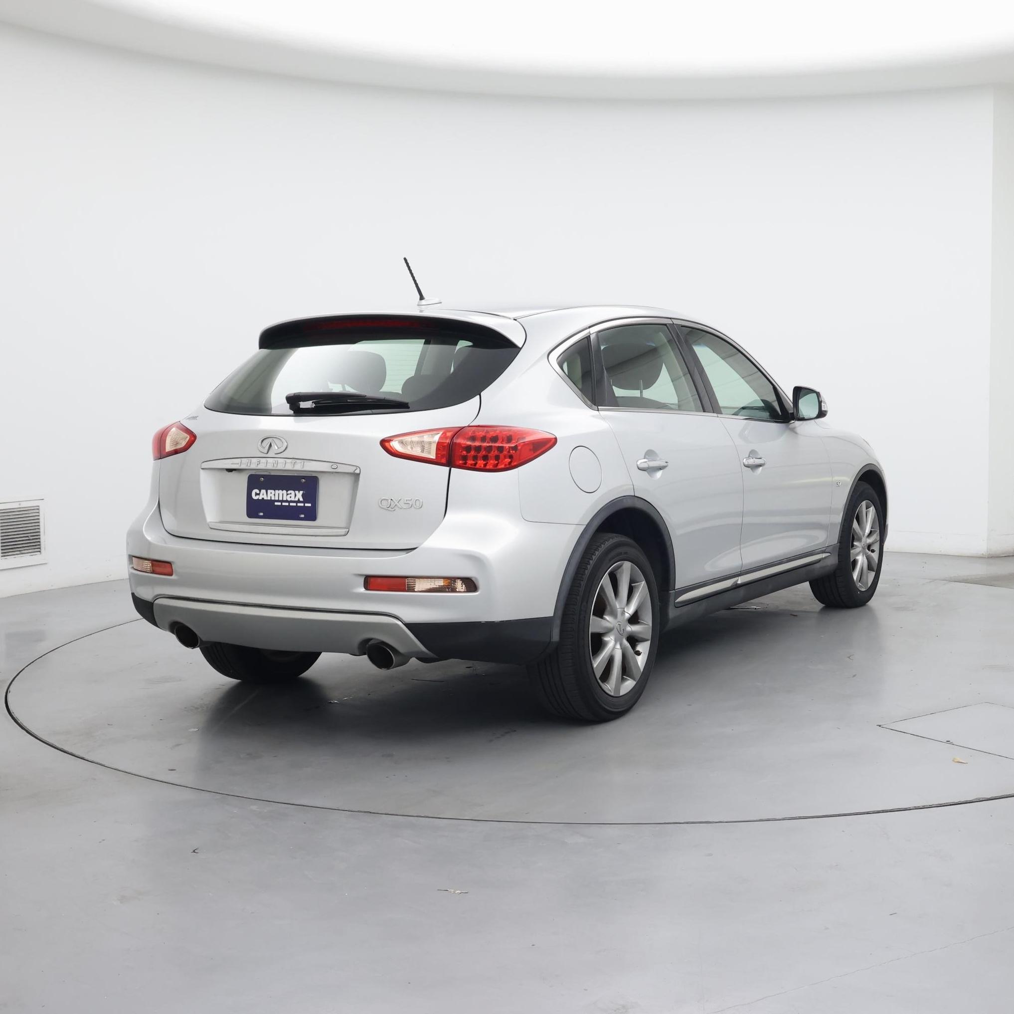 Thumbnail: 2016 INFINITI QX50 - 8