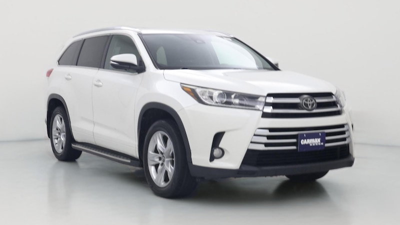 2017 Toyota Highlander Limited Hero Image
