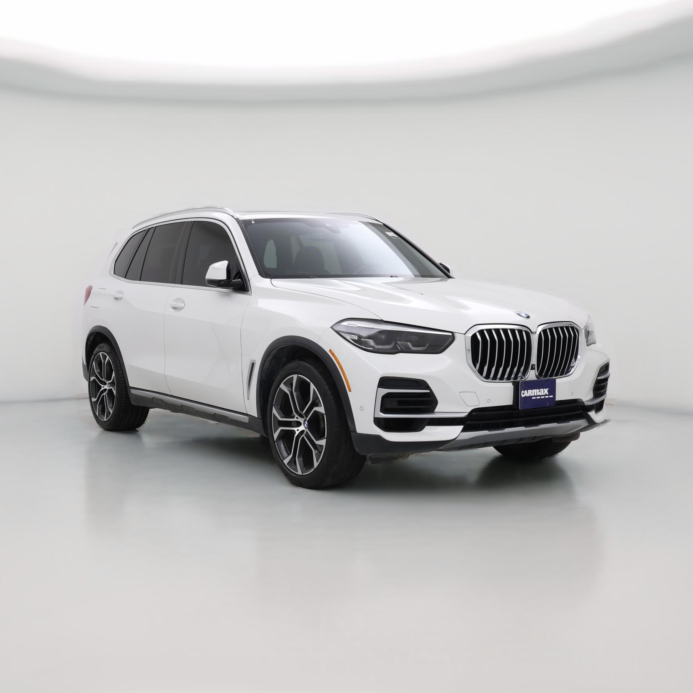 Thumbnail: 2022 BMW X5 - 1