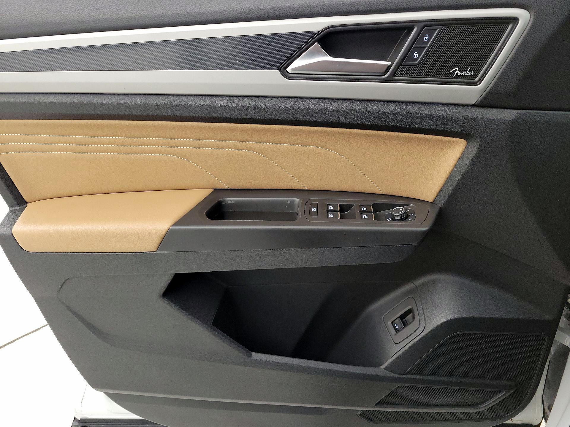 Thumbnail: 2023 Volkswagen Atlas - 12