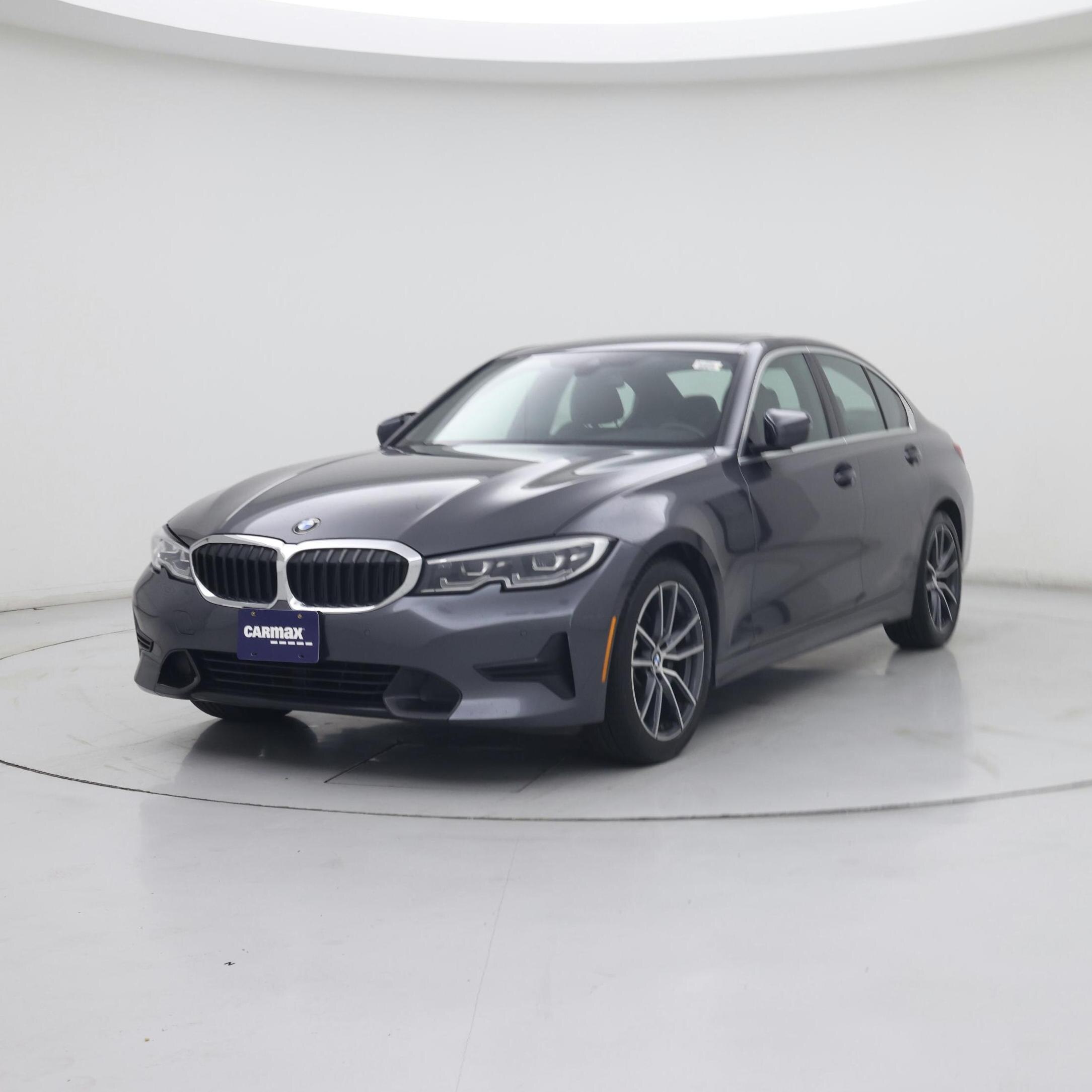Thumbnail: 2019 BMW 3 Series - 4