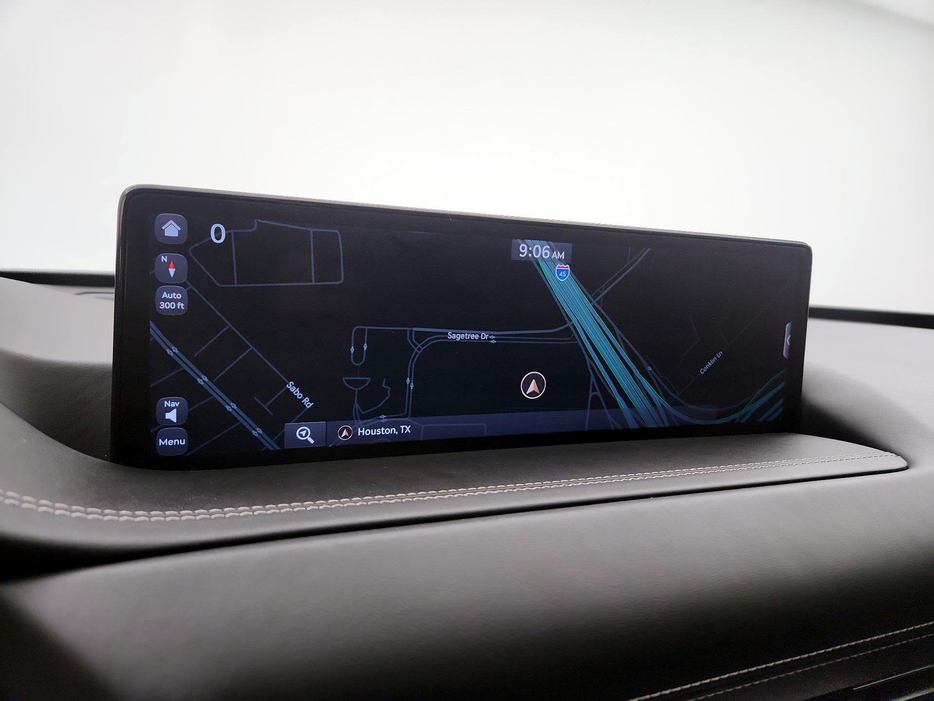 Thumbnail: 2021 Genesis GV80 - 14