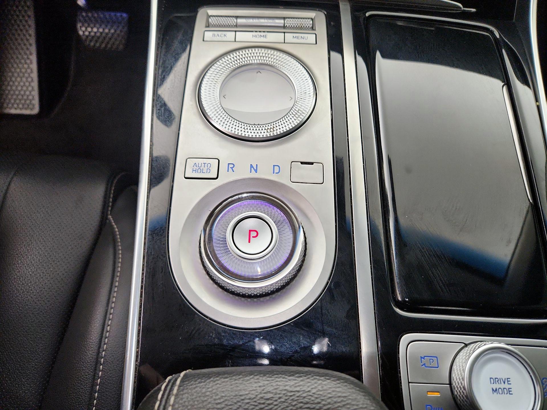 Thumbnail: 2021 Genesis GV80 - 18