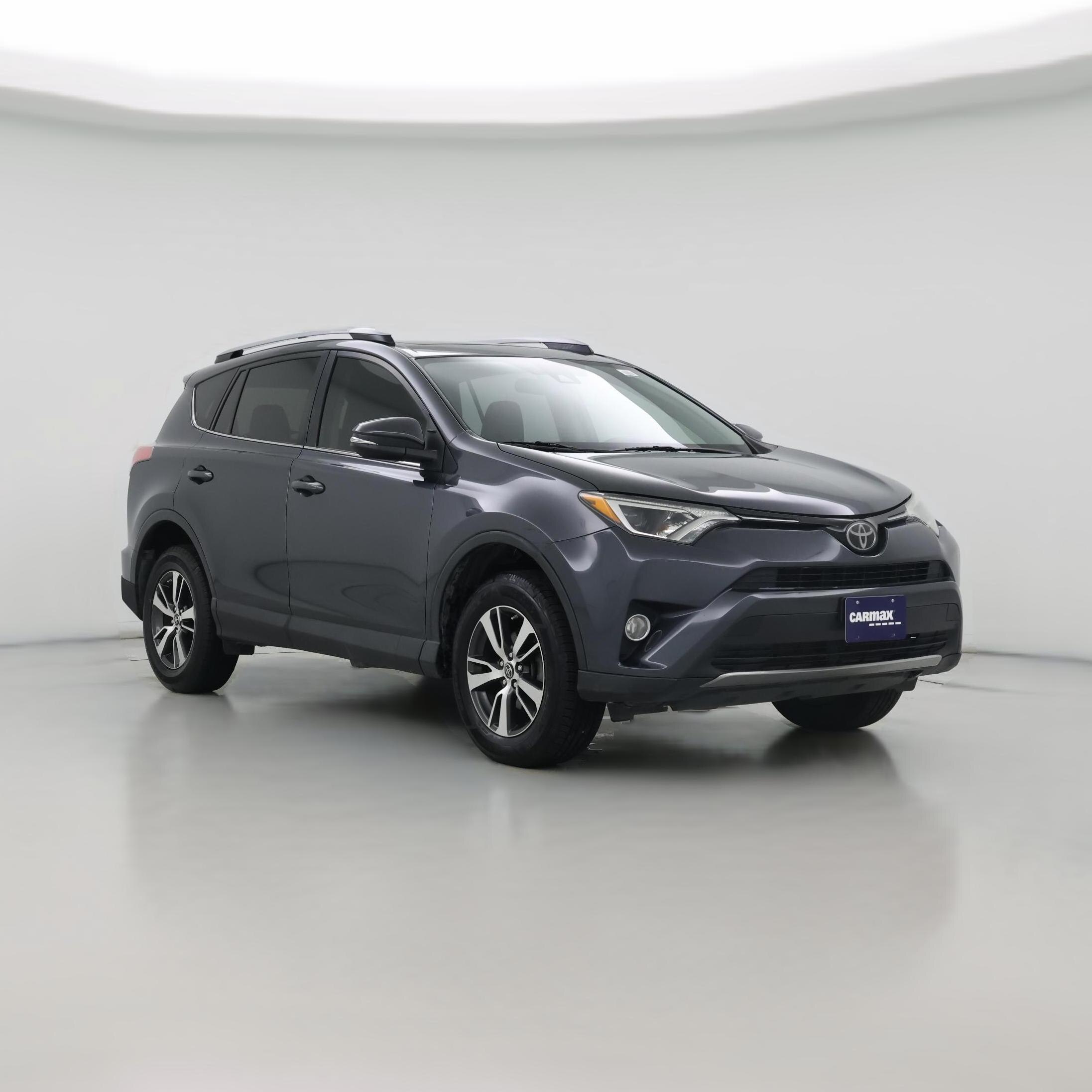 Thumbnail: 2017 Toyota RAV4 - 1