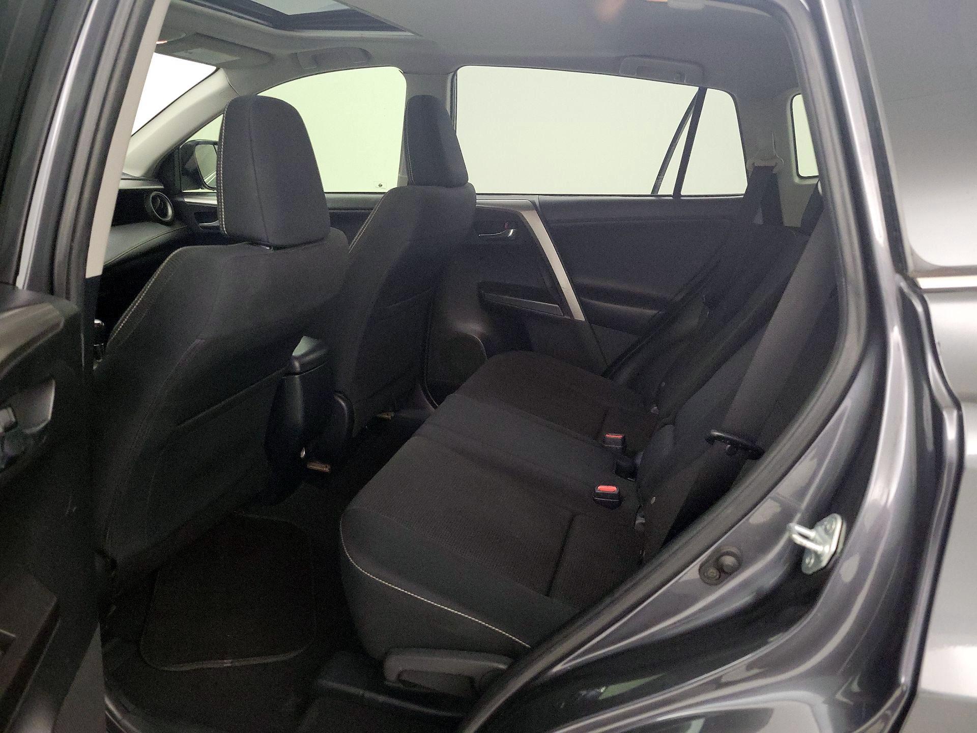 Thumbnail: 2017 Toyota RAV4 - 19