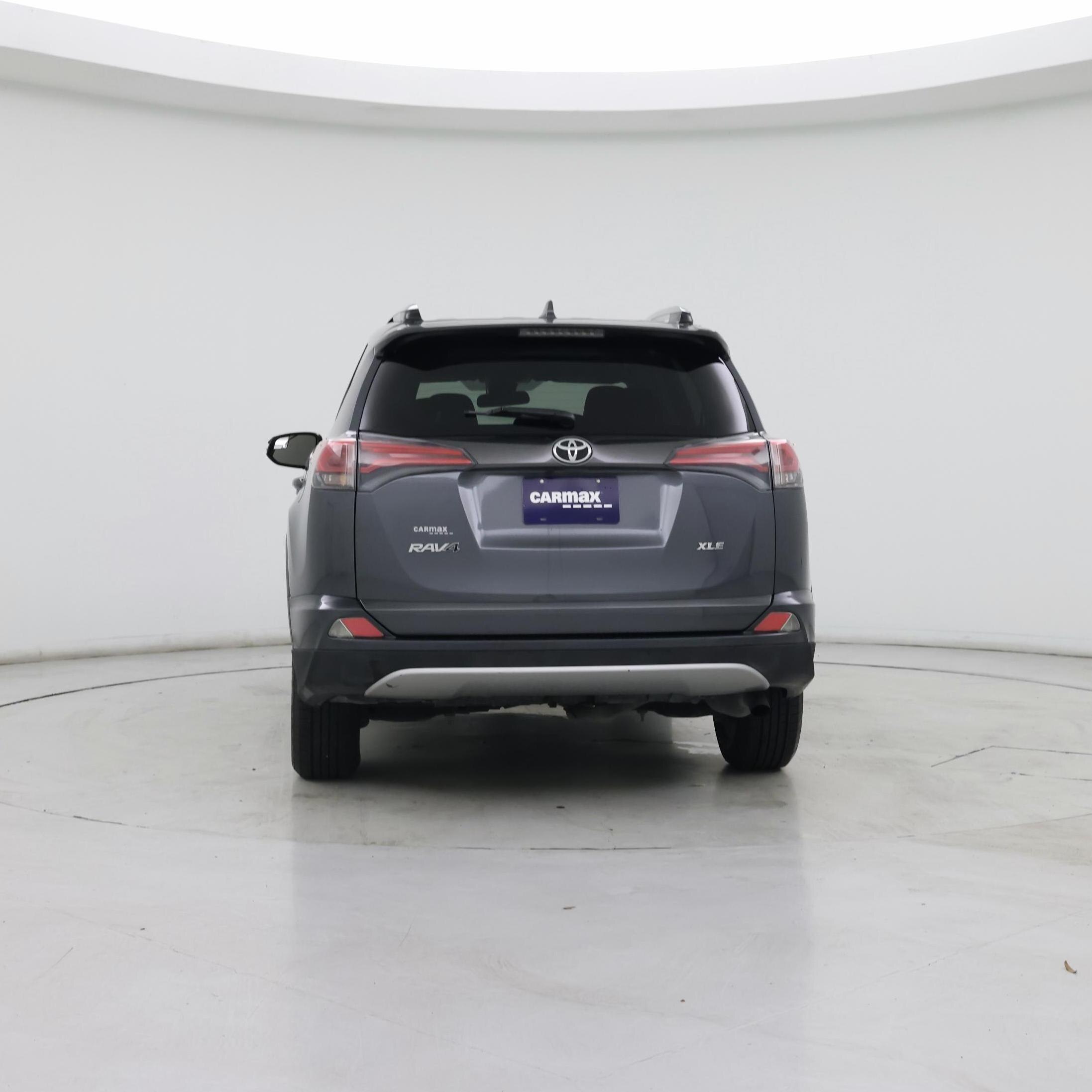 Thumbnail: 2017 Toyota RAV4 - 6