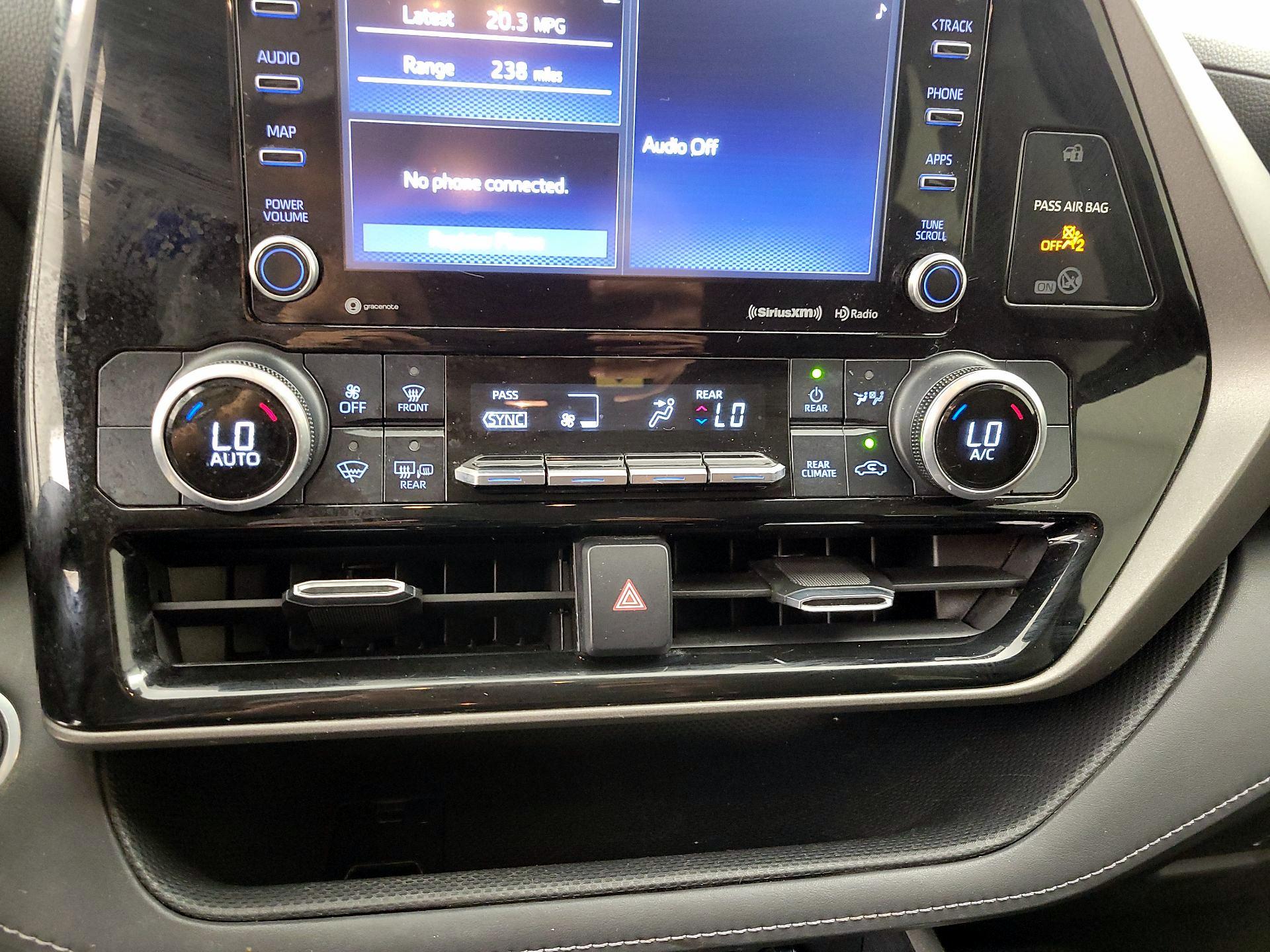 Thumbnail: 2020 Toyota Highlander - 16