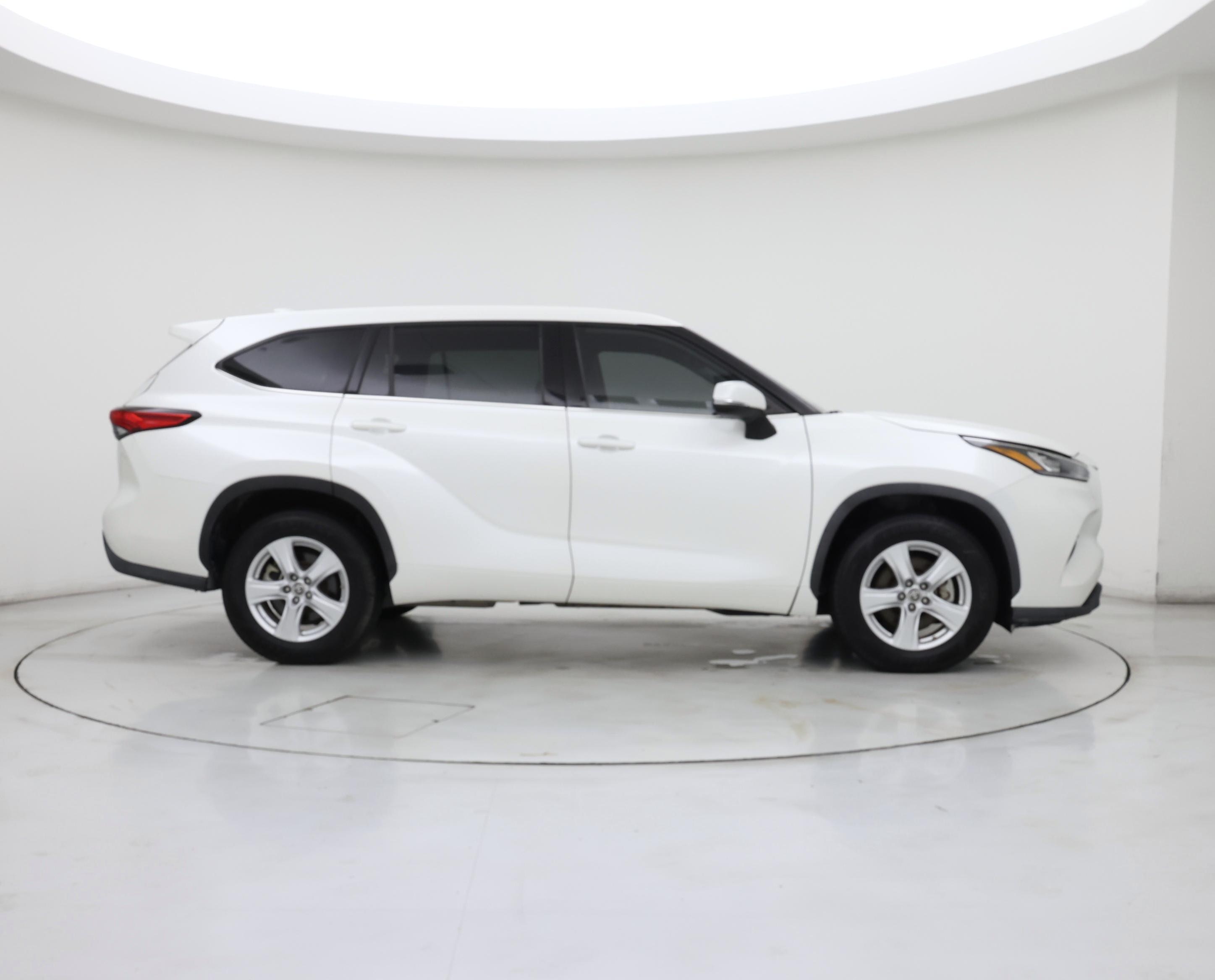 Thumbnail: 2020 Toyota Highlander - 7