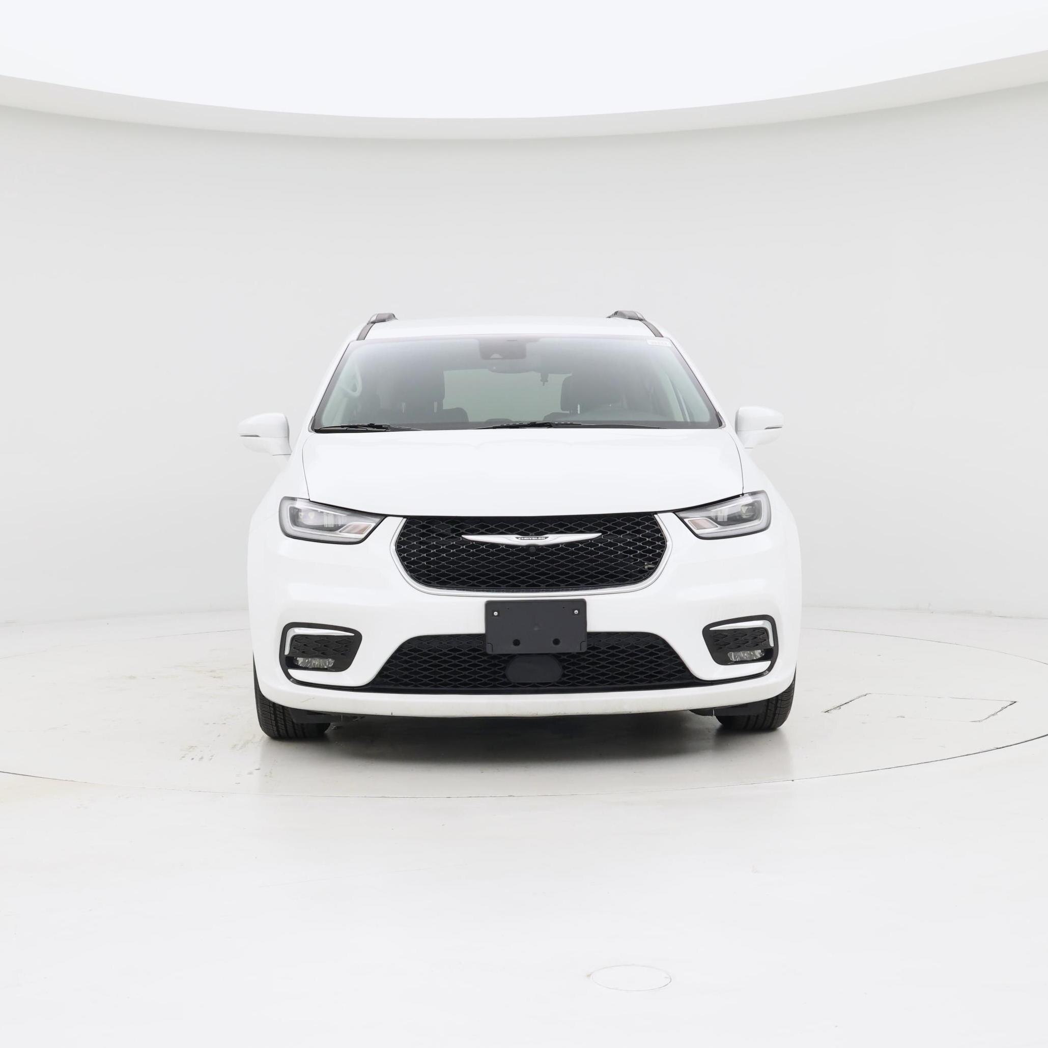 Thumbnail: 2022 Chrysler Pacifica - 5