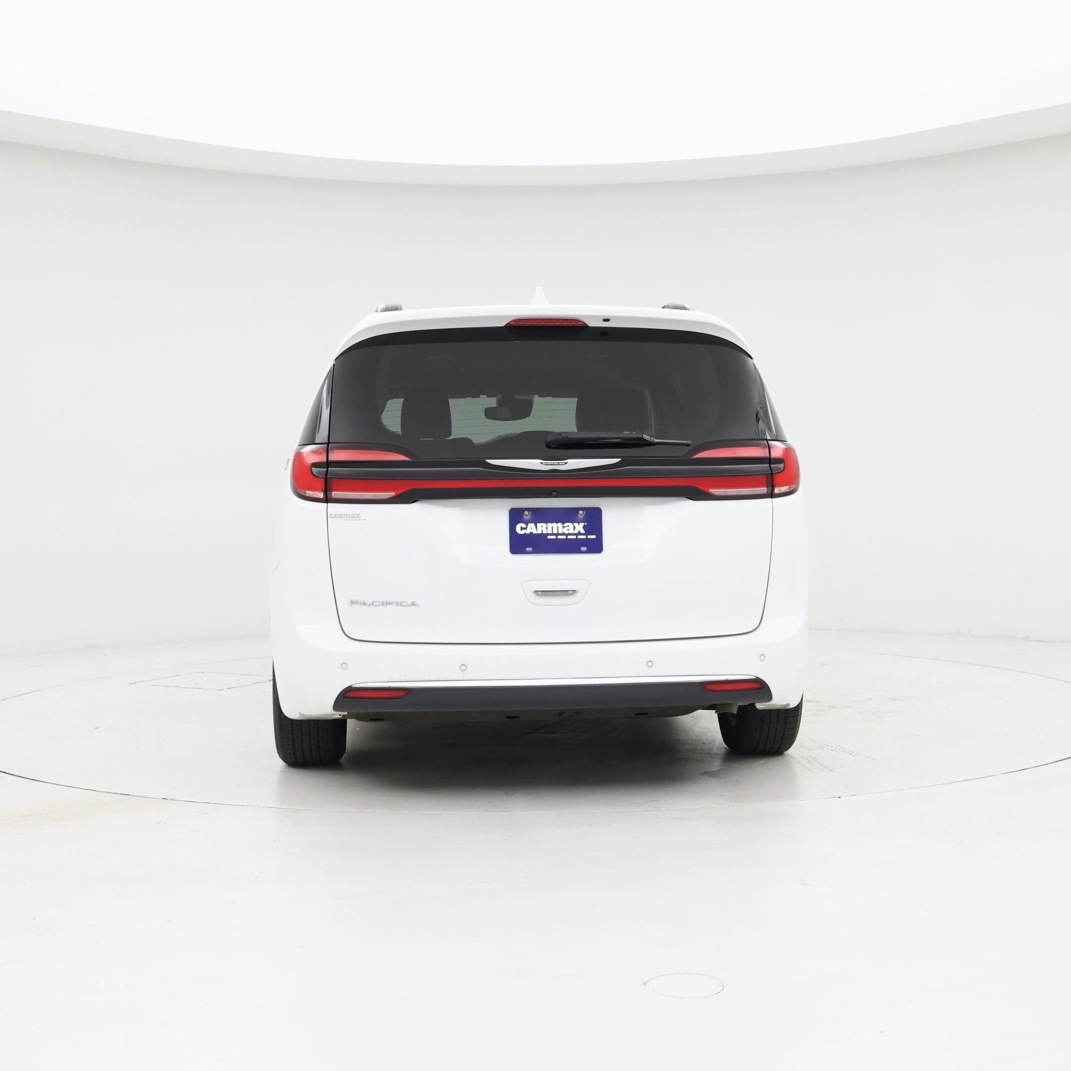 Thumbnail: 2022 Chrysler Pacifica - 6