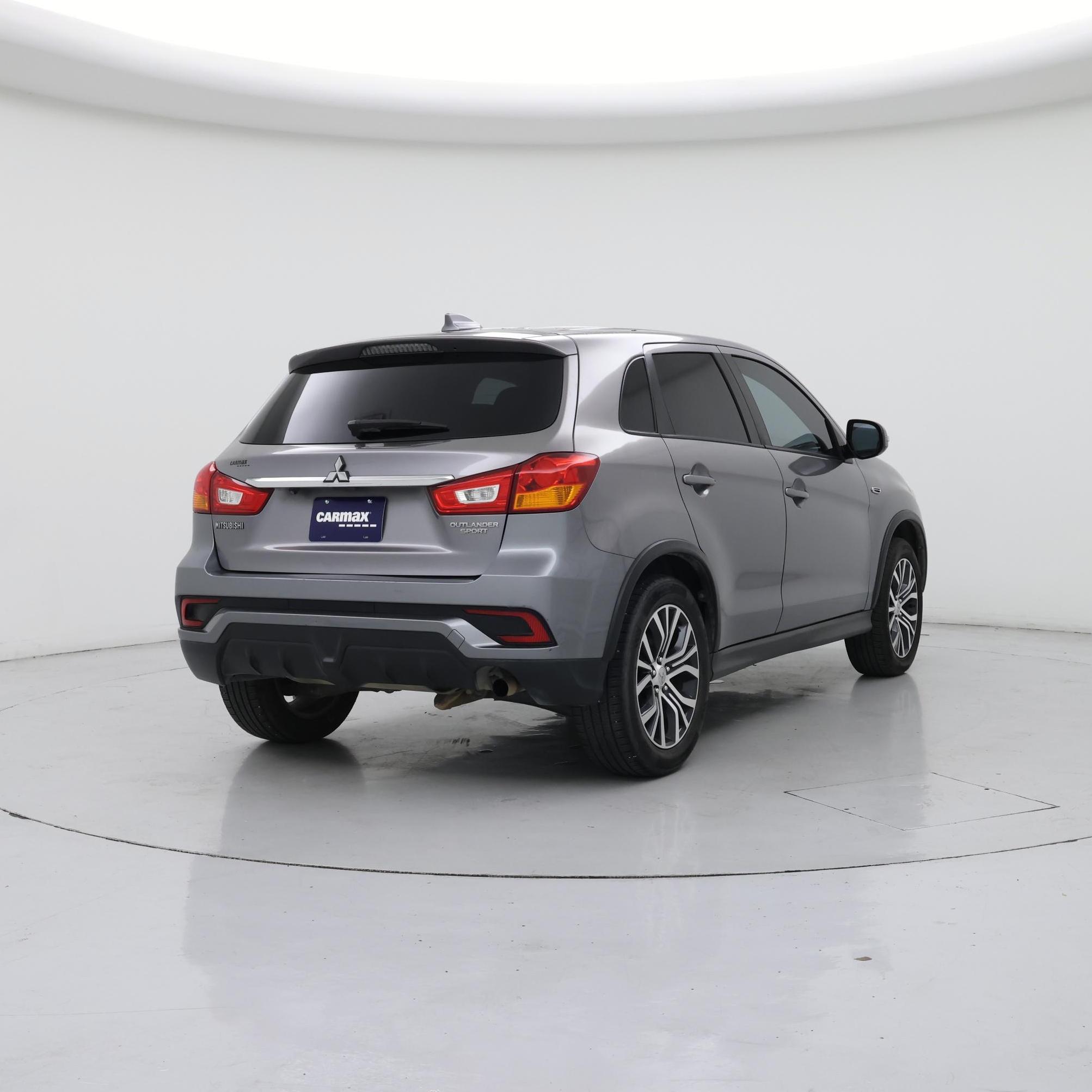 Thumbnail: 2018 Mitsubishi Outlander Sport - 8