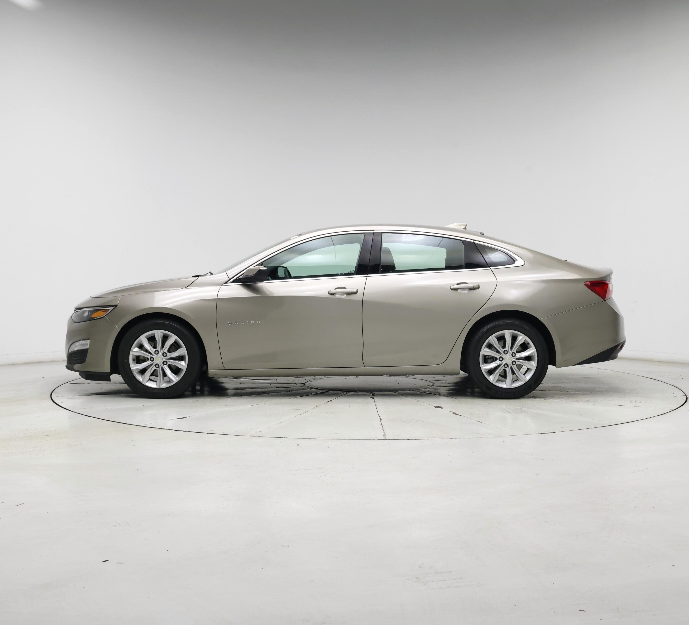 Thumbnail: 2023 Chevrolet Malibu - 3
