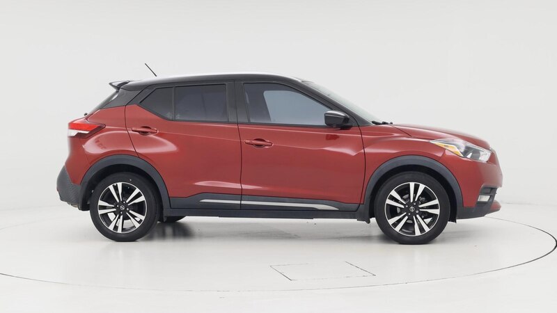 2019 Nissan Kicks SR 7
