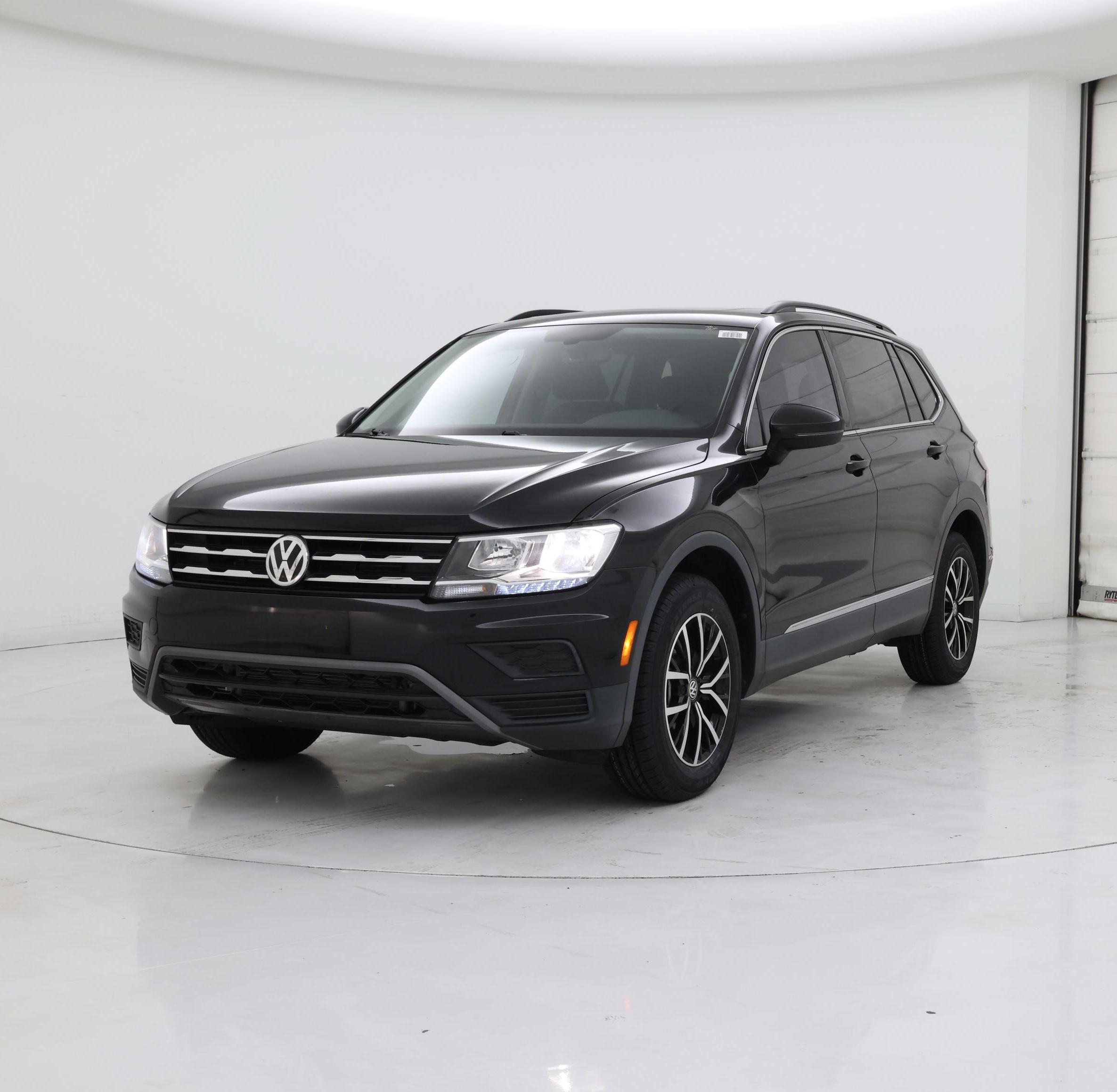 Thumbnail: 2021 Volkswagen Tiguan - 4