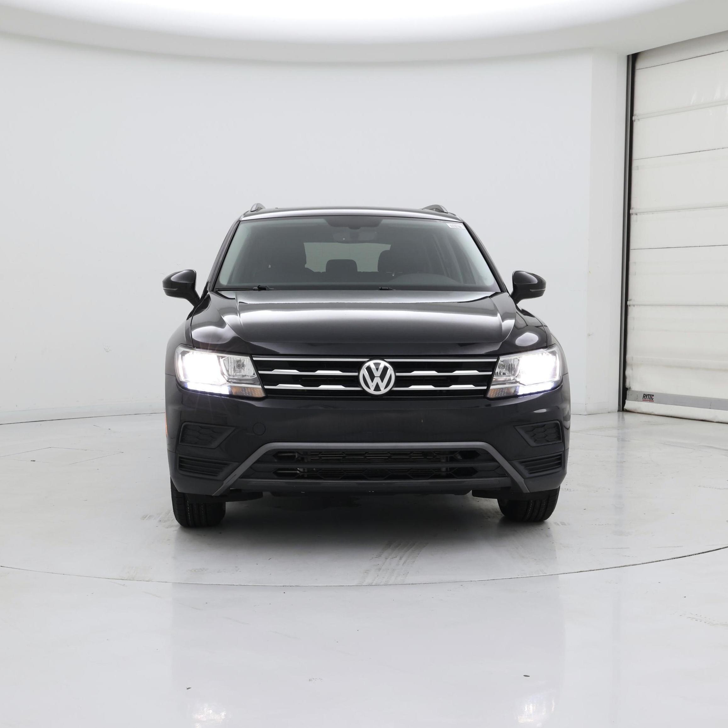 Thumbnail: 2021 Volkswagen Tiguan - 5