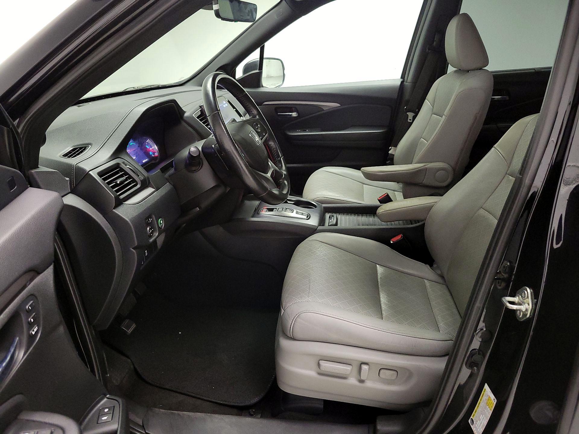 Thumbnail: 2019 Honda Passport - 11