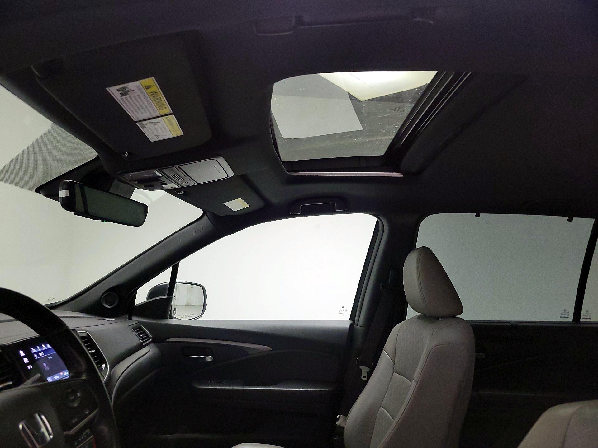 Thumbnail: 2019 Honda Passport - 18