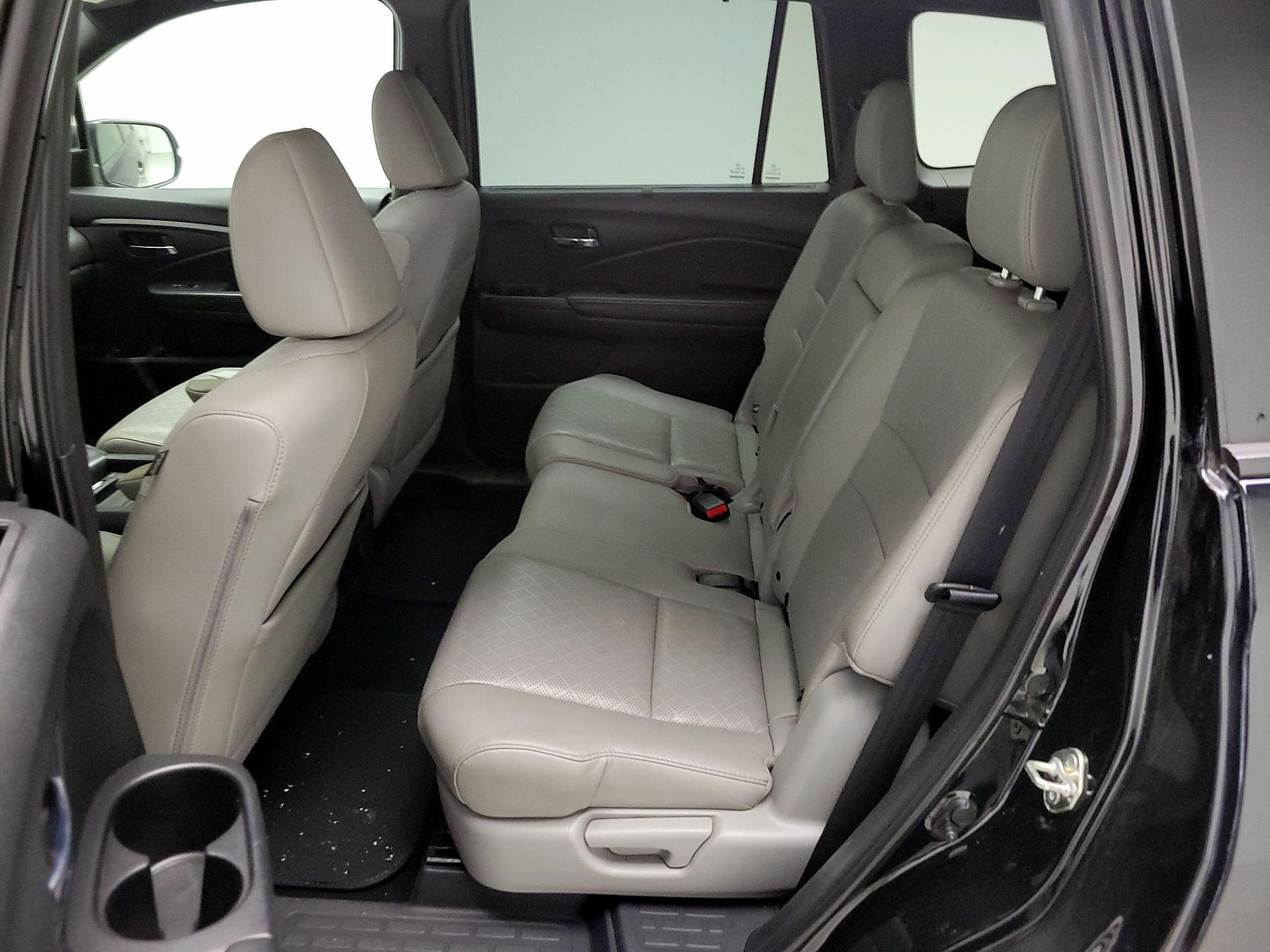 Thumbnail: 2019 Honda Passport - 19
