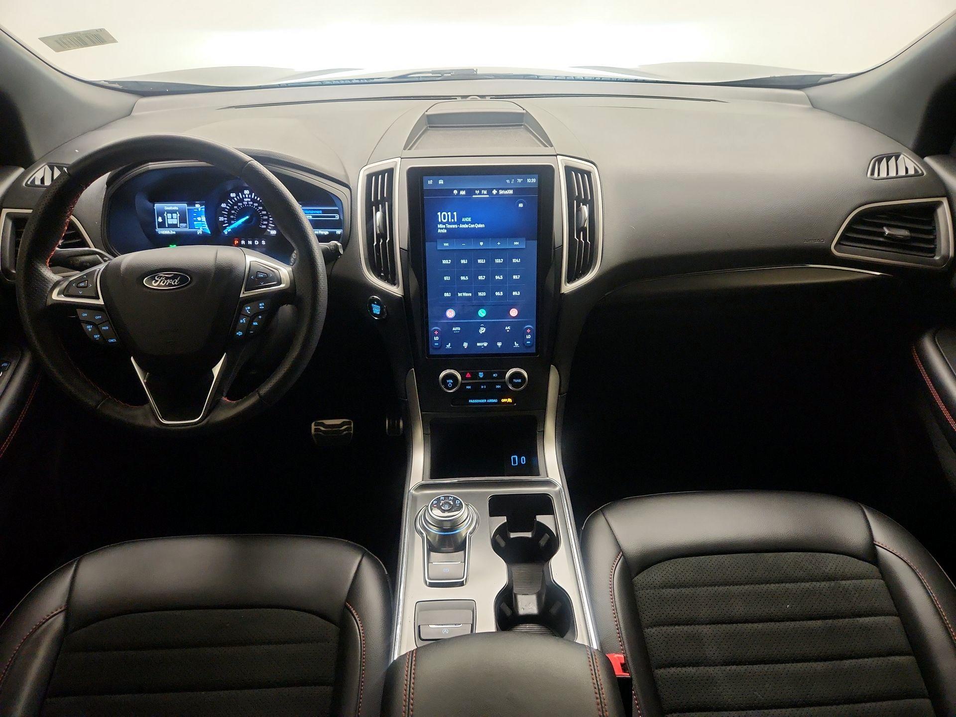 Thumbnail: 2023 Ford Edge - 9