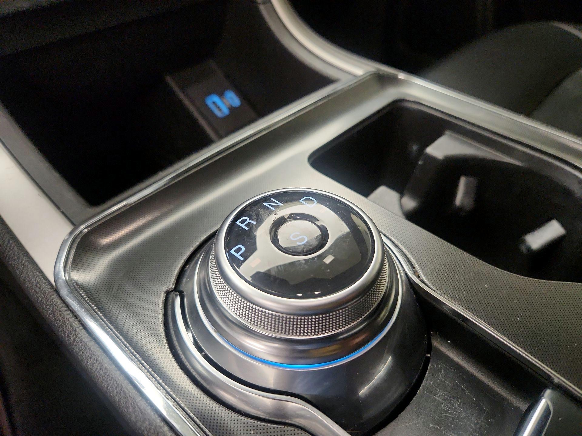 Thumbnail: 2023 Ford Edge - 15