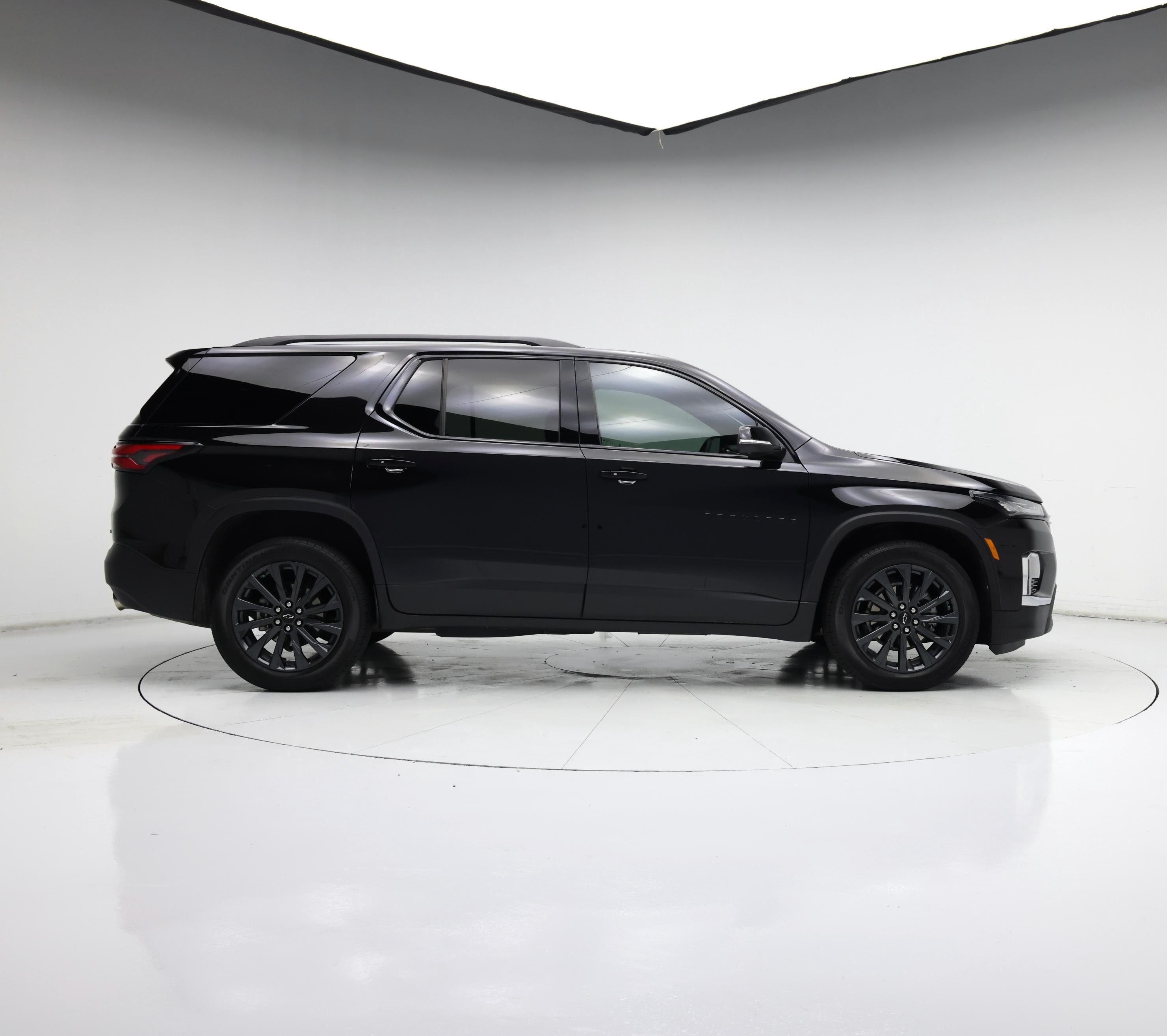 Thumbnail: 2023 Chevrolet Traverse - 7