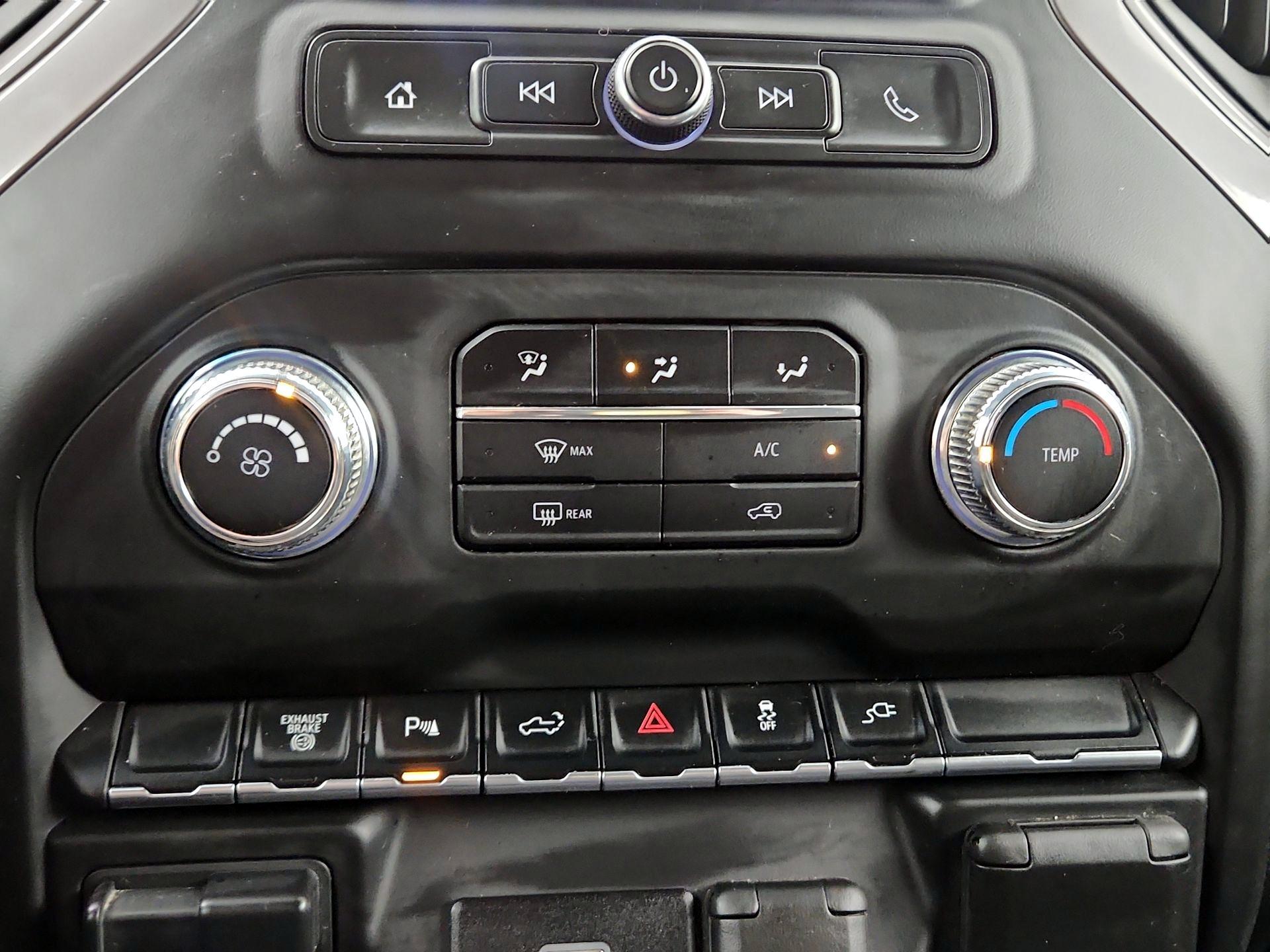 Thumbnail: 2020 GMC Sierra 3500 - 16