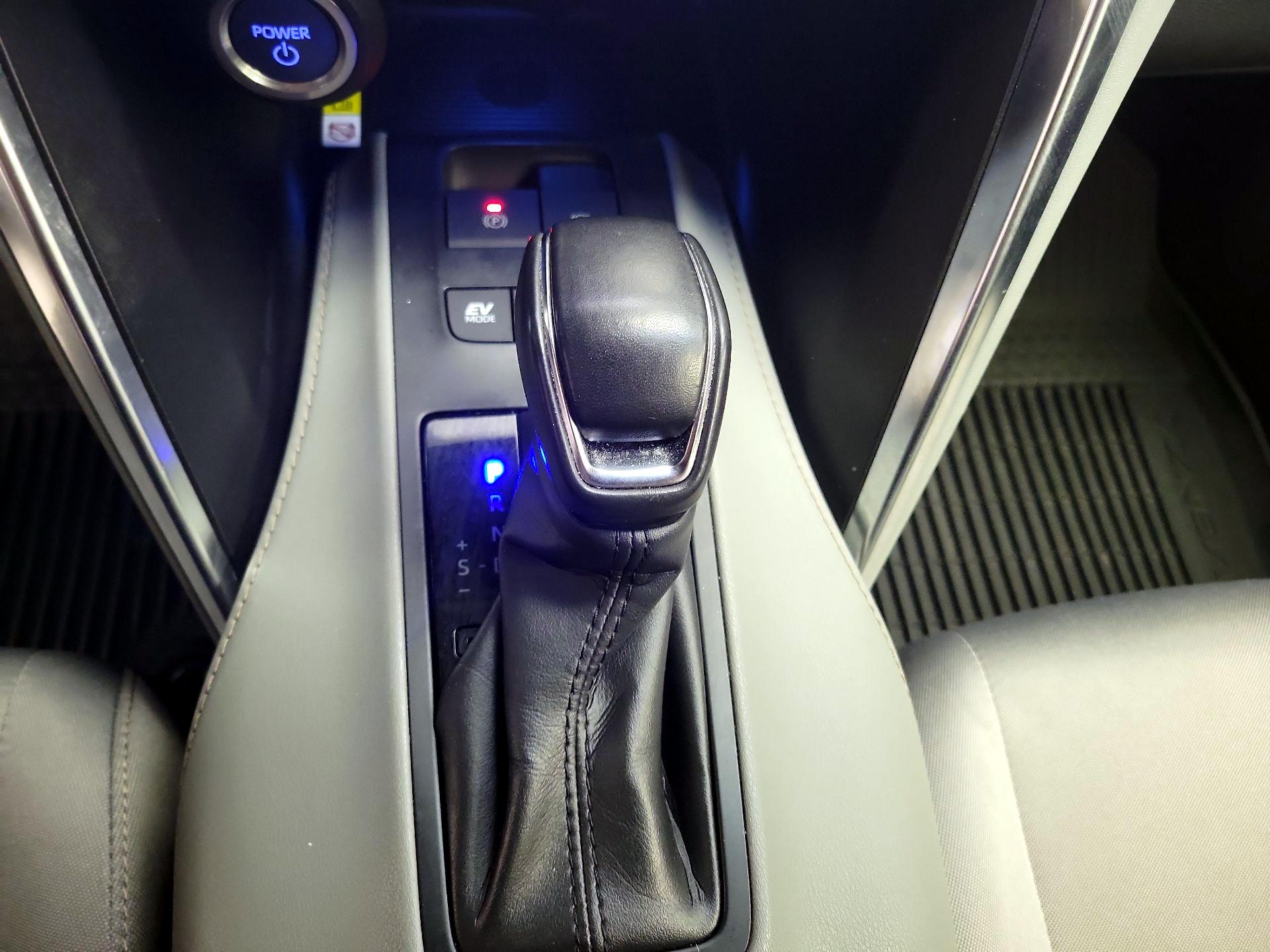 Thumbnail: 2021 Toyota Venza - 17