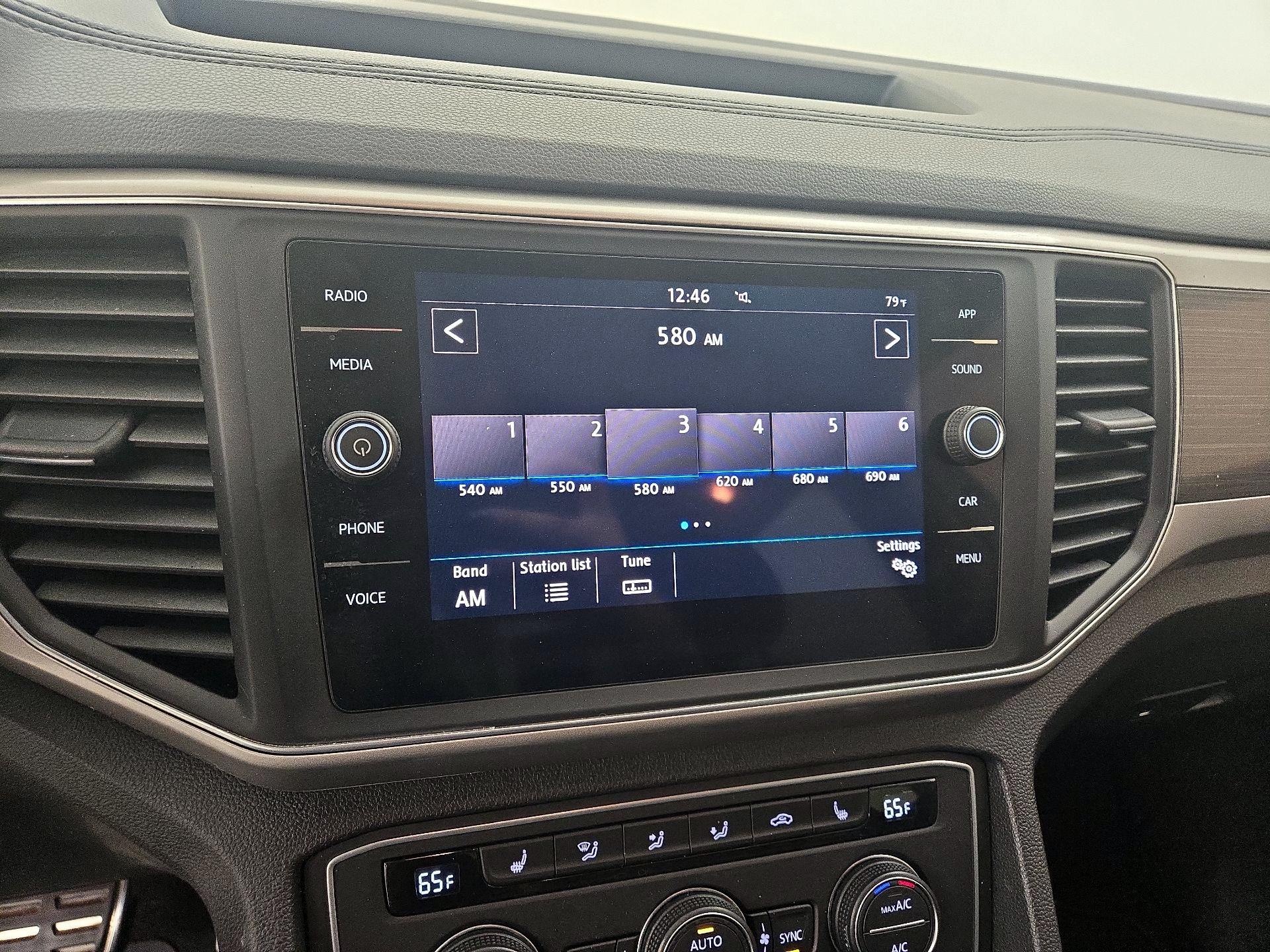 Thumbnail: 2019 Volkswagen Atlas - 15