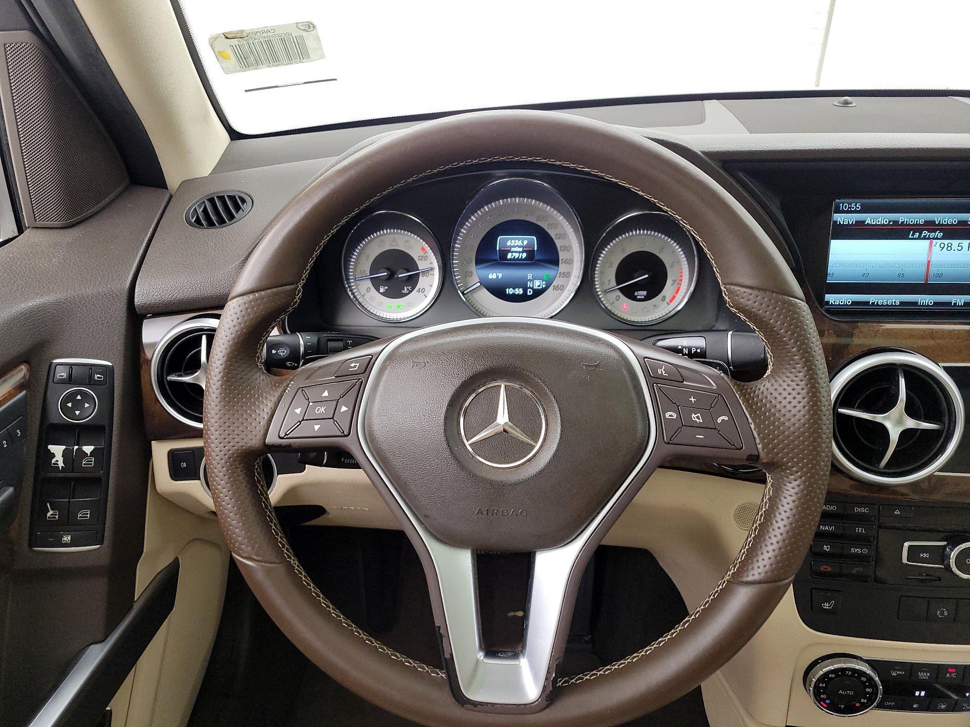 Thumbnail: 2015 Mercedes-Benz GLK - 10