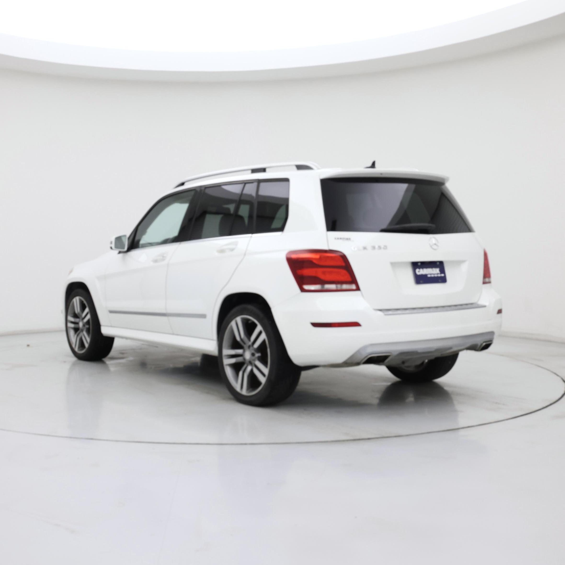 Thumbnail: 2015 Mercedes-Benz GLK - 2
