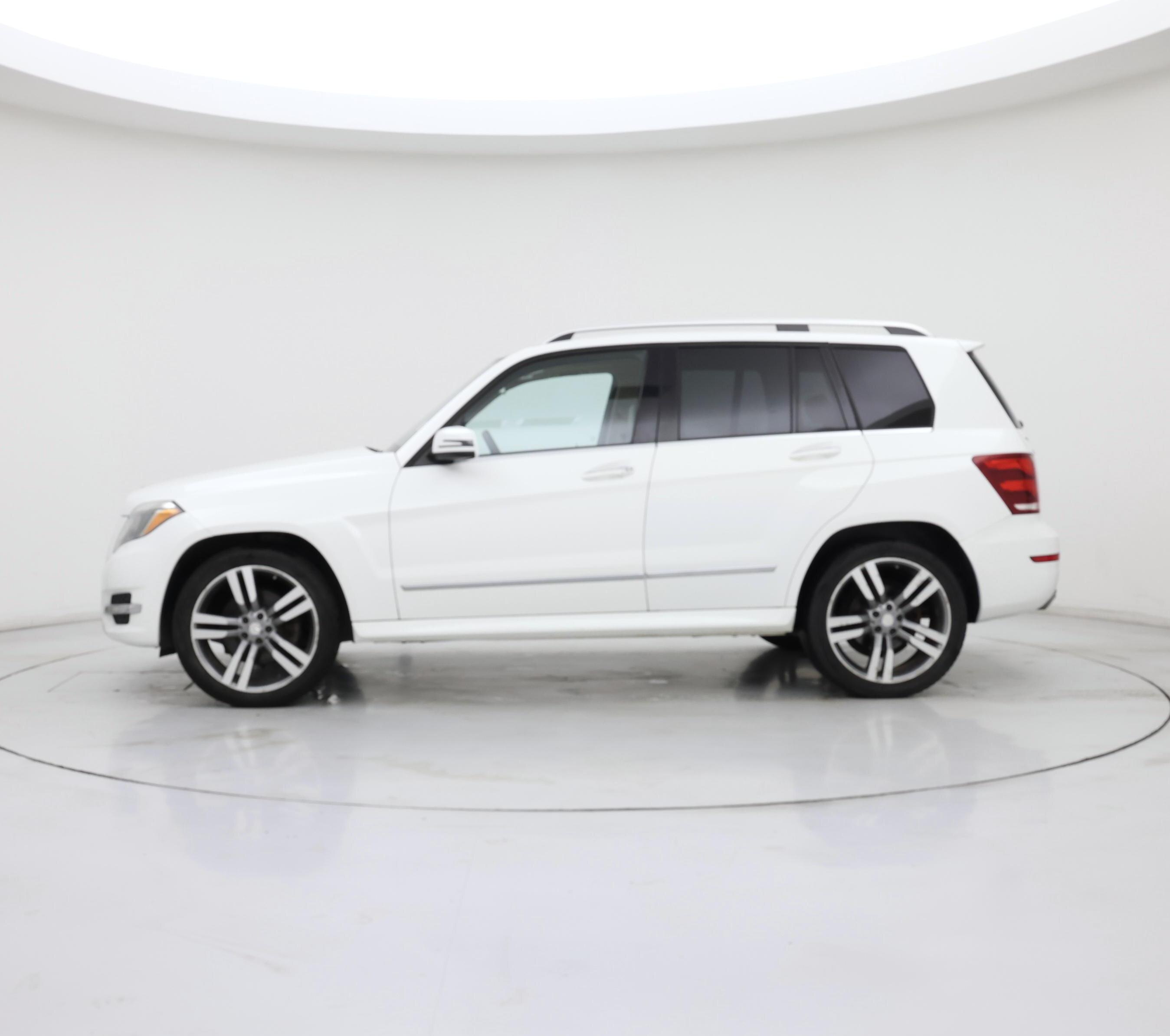 Thumbnail: 2015 Mercedes-Benz GLK - 3