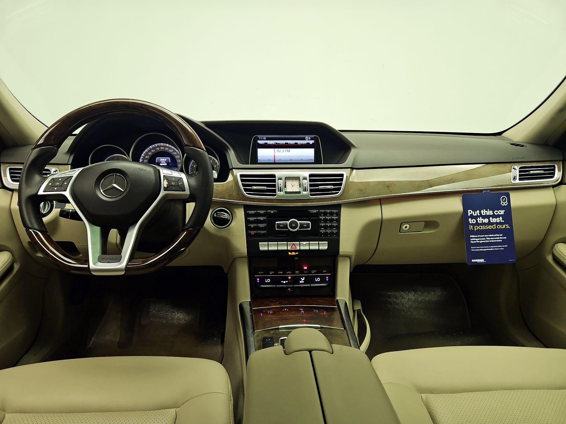 Thumbnail: 2014 Mercedes-Benz E-Class - 9