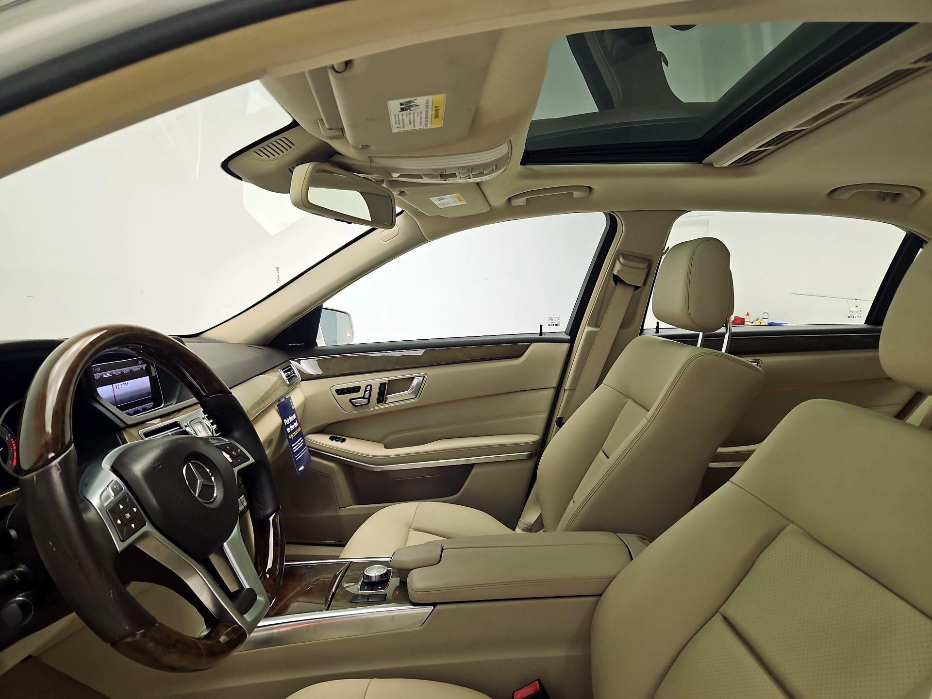 Thumbnail: 2014 Mercedes-Benz E-Class - 20