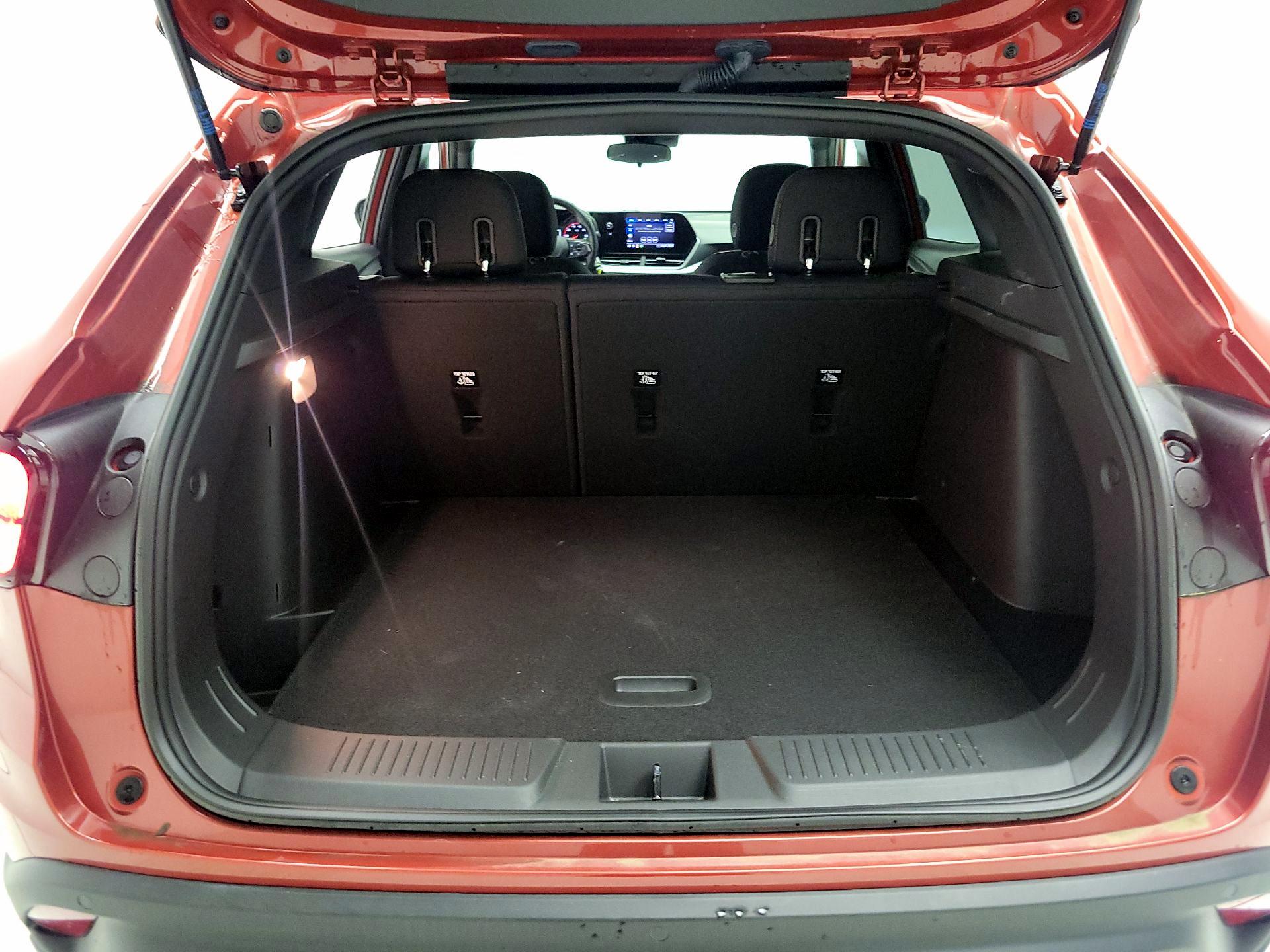 Thumbnail: 2024 Chevrolet Trax - 20