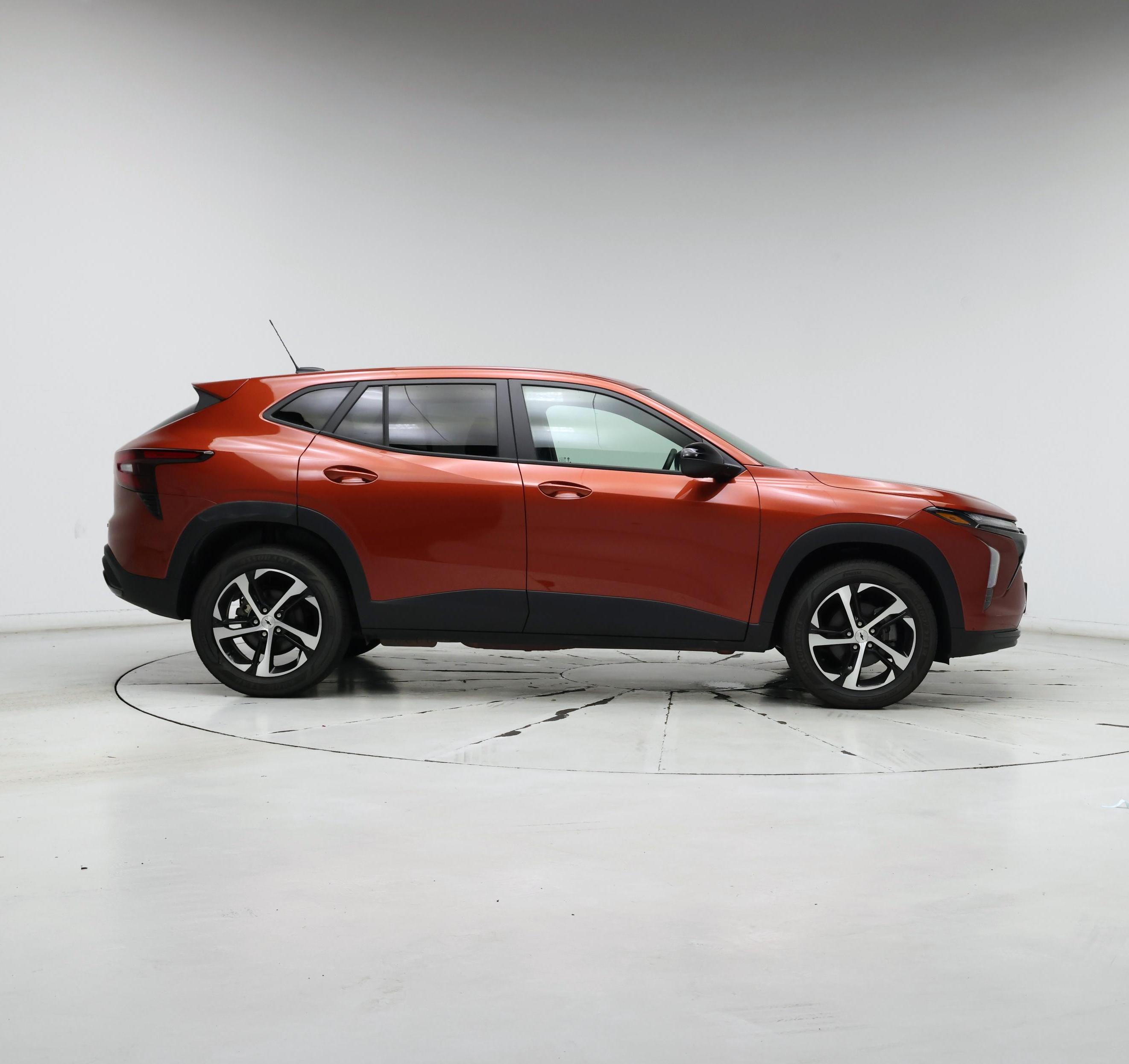 Thumbnail: 2024 Chevrolet Trax - 7
