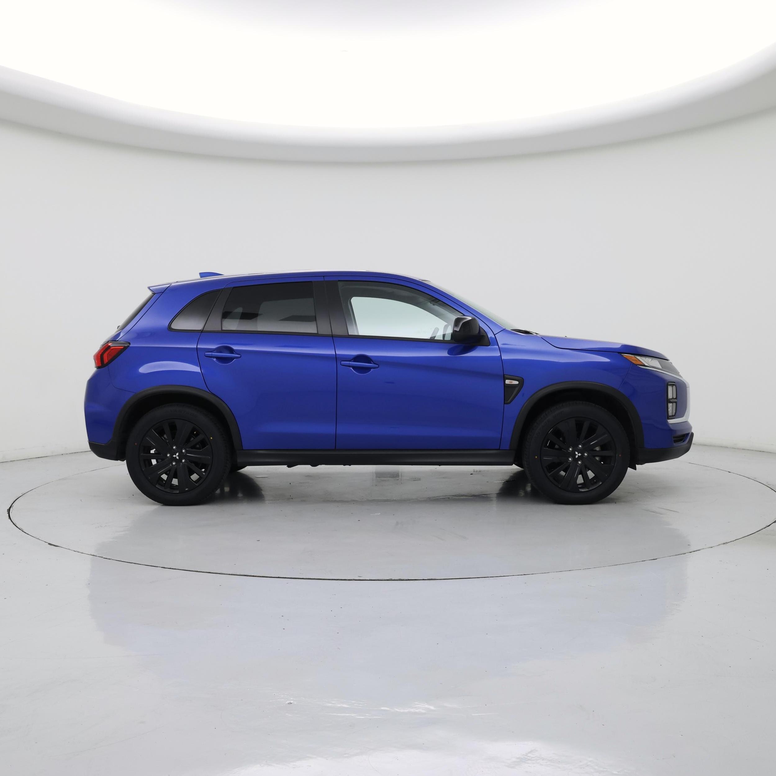 Thumbnail: 2021 Mitsubishi Outlander Sport - 7