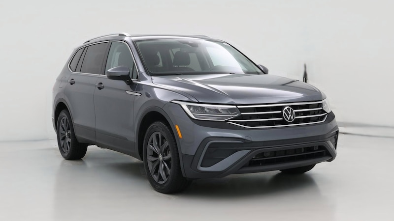 2022 Volkswagen Tiguan SE Hero Image