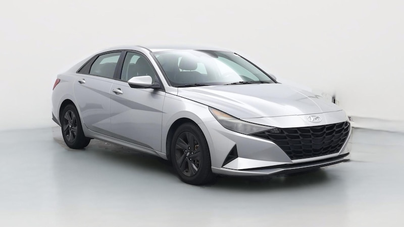 2021 Hyundai Elantra SEL Hero Image