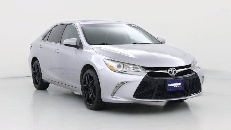 2017 Toyota Camry LE Hero Image