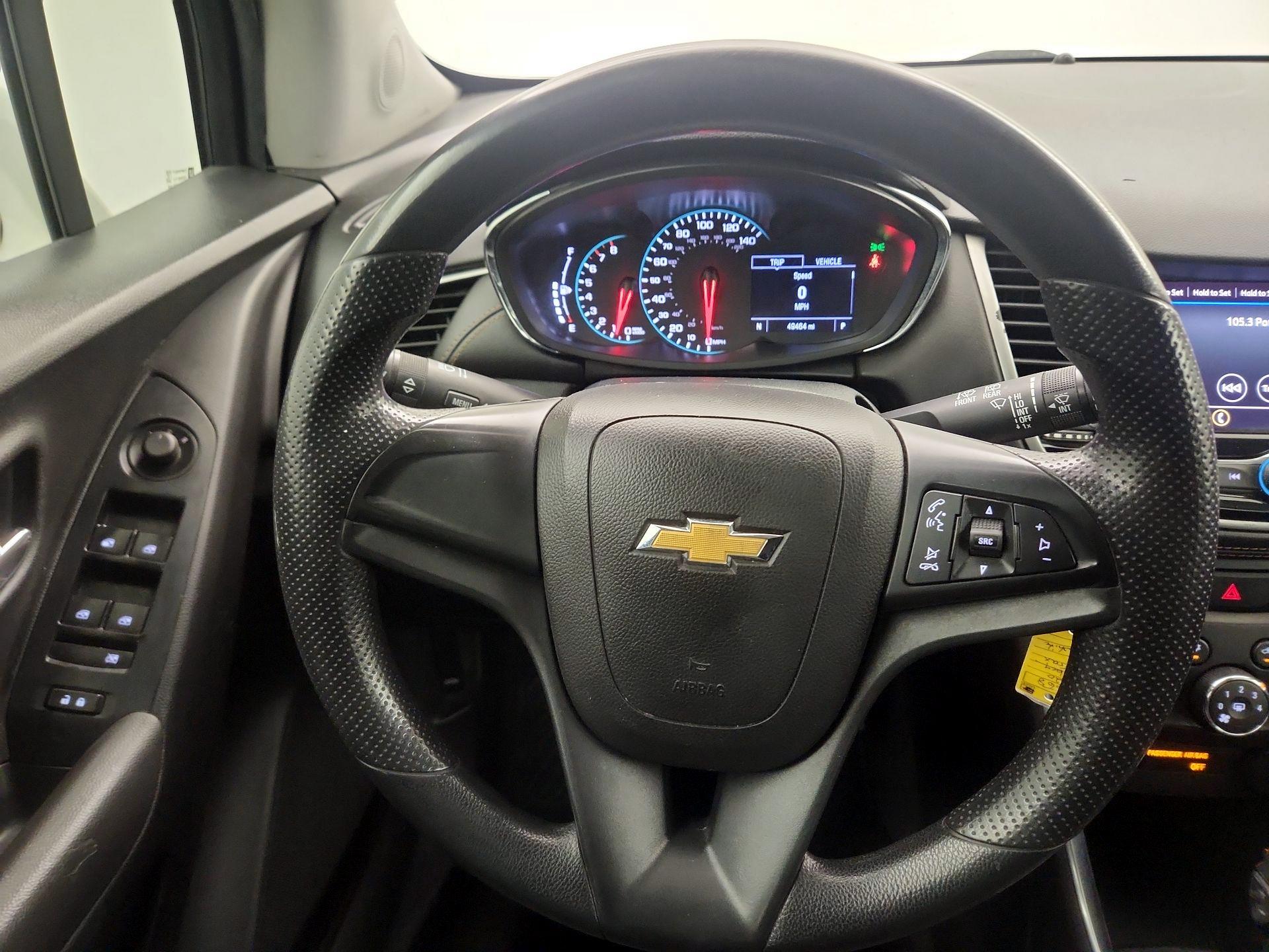 Thumbnail: 2020 Chevrolet Trax - 10