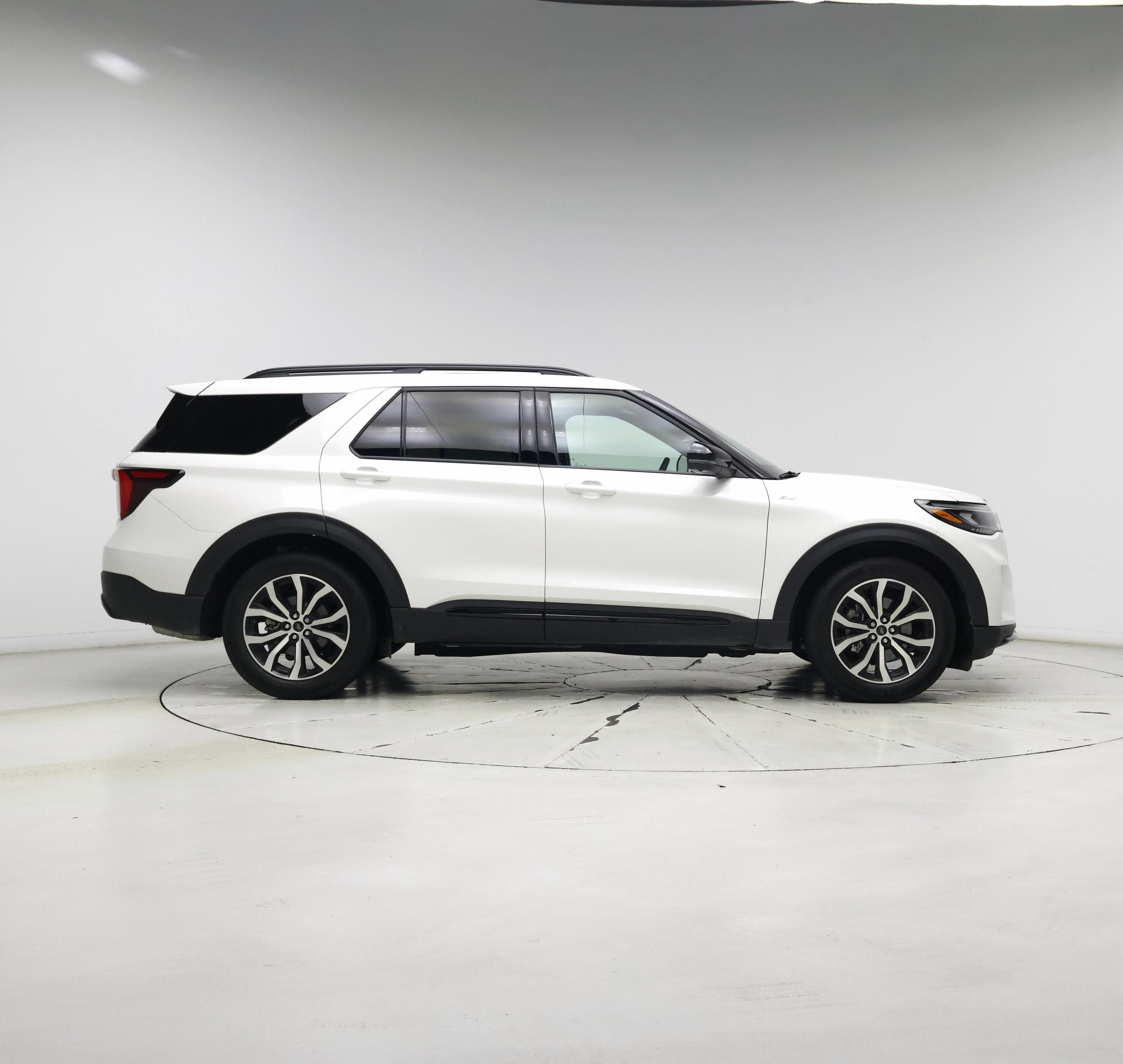 Thumbnail: 2025 Ford Explorer - 7