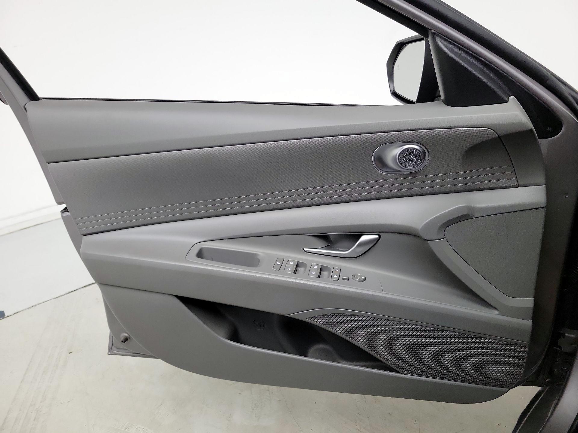 Thumbnail: 2024 Hyundai Elantra - 12