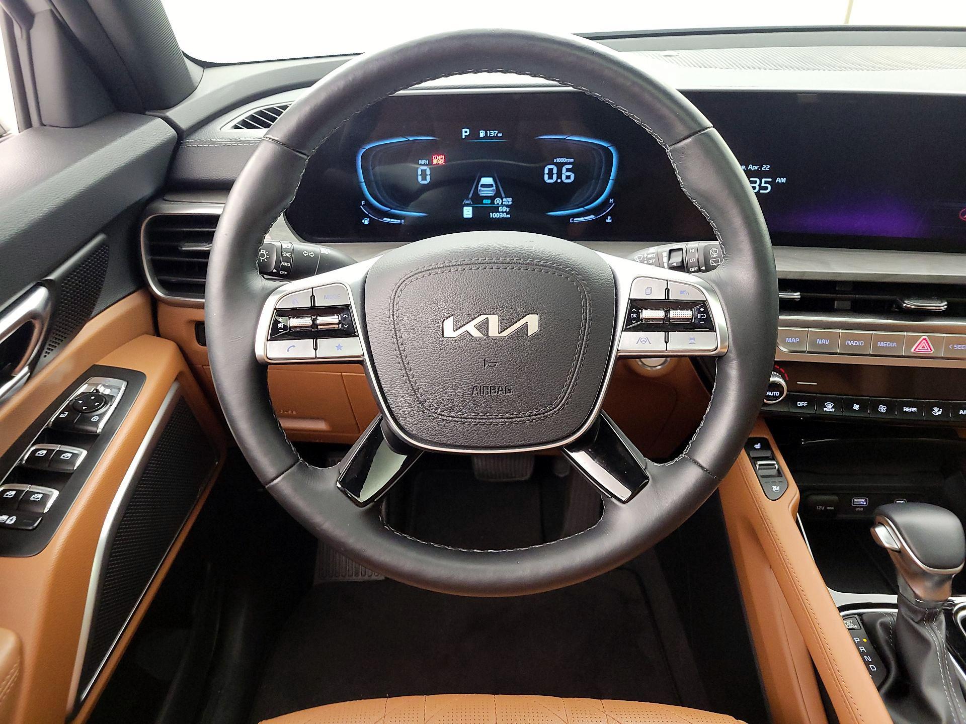 Thumbnail: 2024 Kia Telluride - 10