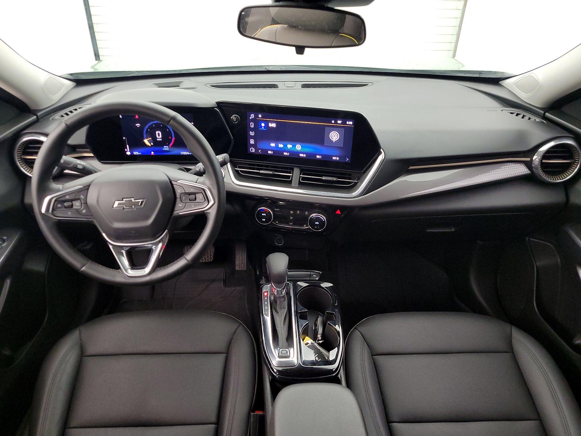 Thumbnail: 2025 Chevrolet Trax - 9