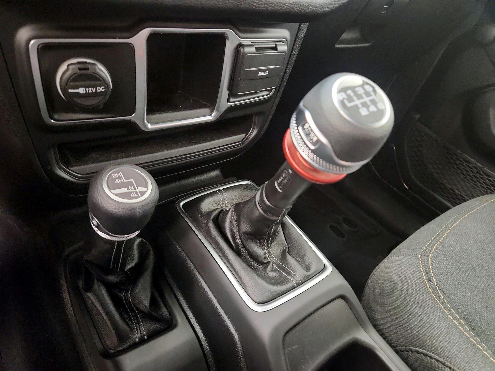 Thumbnail: 2024 Jeep Wrangler - 17