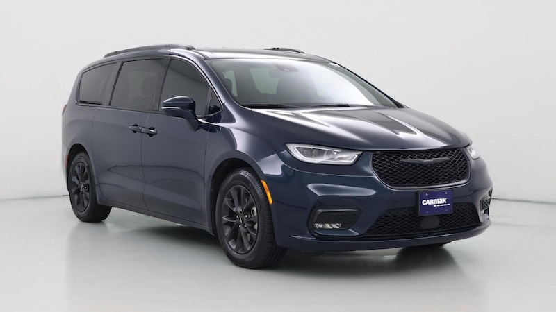 2021 Chrysler Pacifica Touring L Hero Image