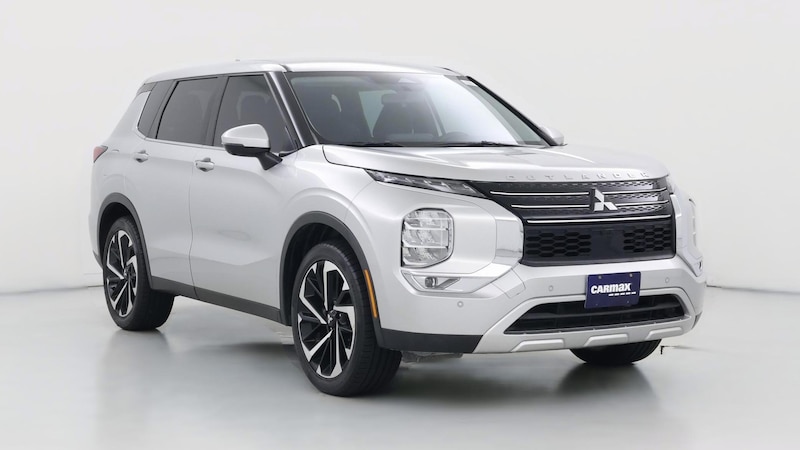 2023 Mitsubishi Outlander SE Hero Image
